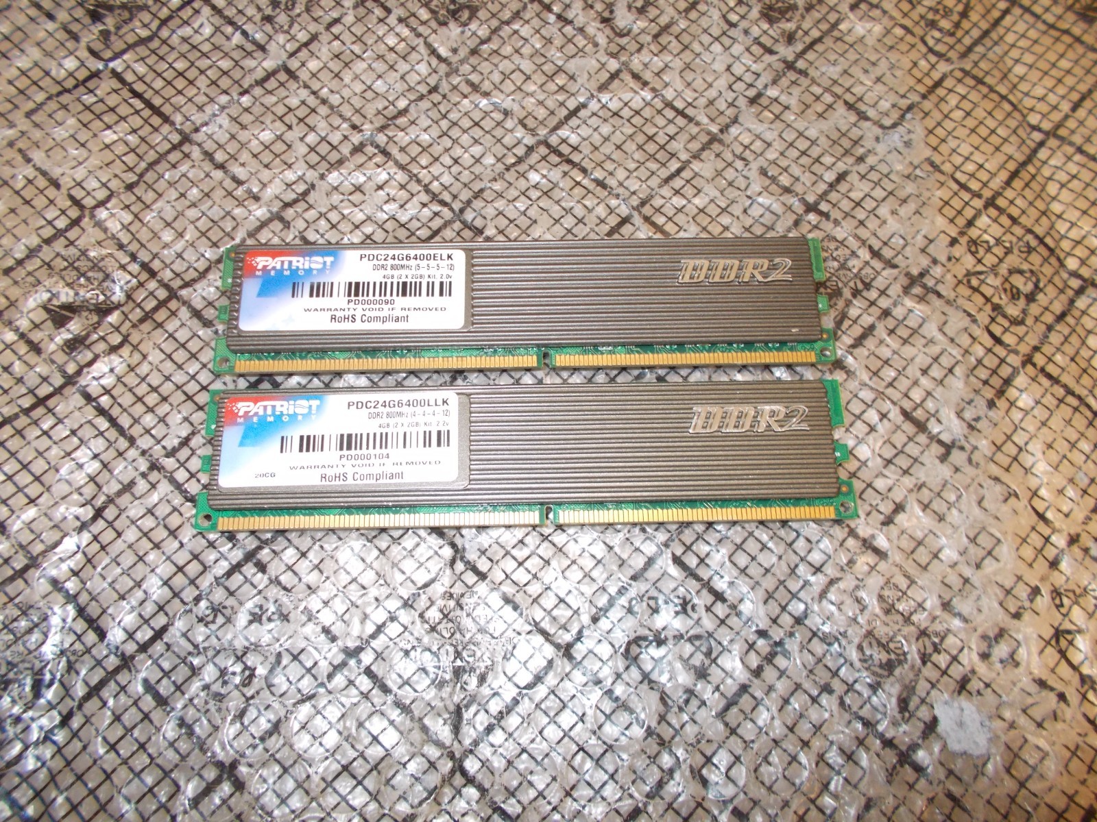 4GB (2GBx2) Patriot PC2-6400 800mhz Non-ECC DDR2 Ram PDC24G6400LLK