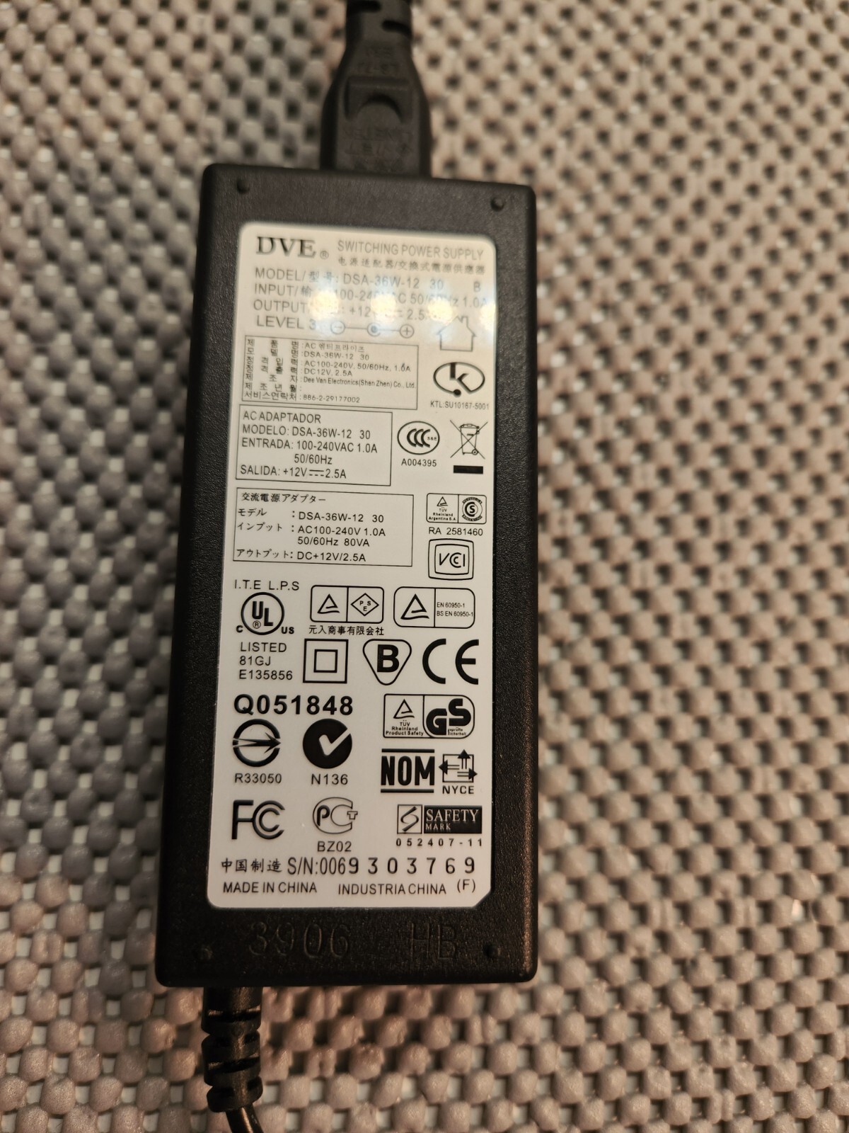 Genuine DVE DSA-36W-12 30 B Switching Power Supply Adapter 12V 2.5A 30W