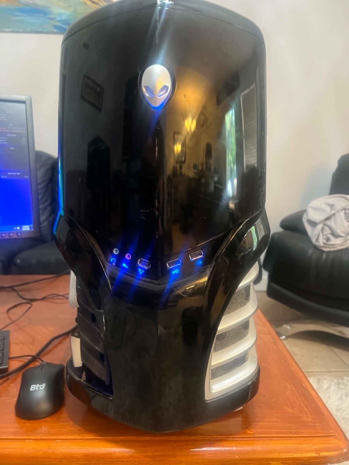 Vintage Alienware Area-51 7500 Gaming PC – Tested & Working