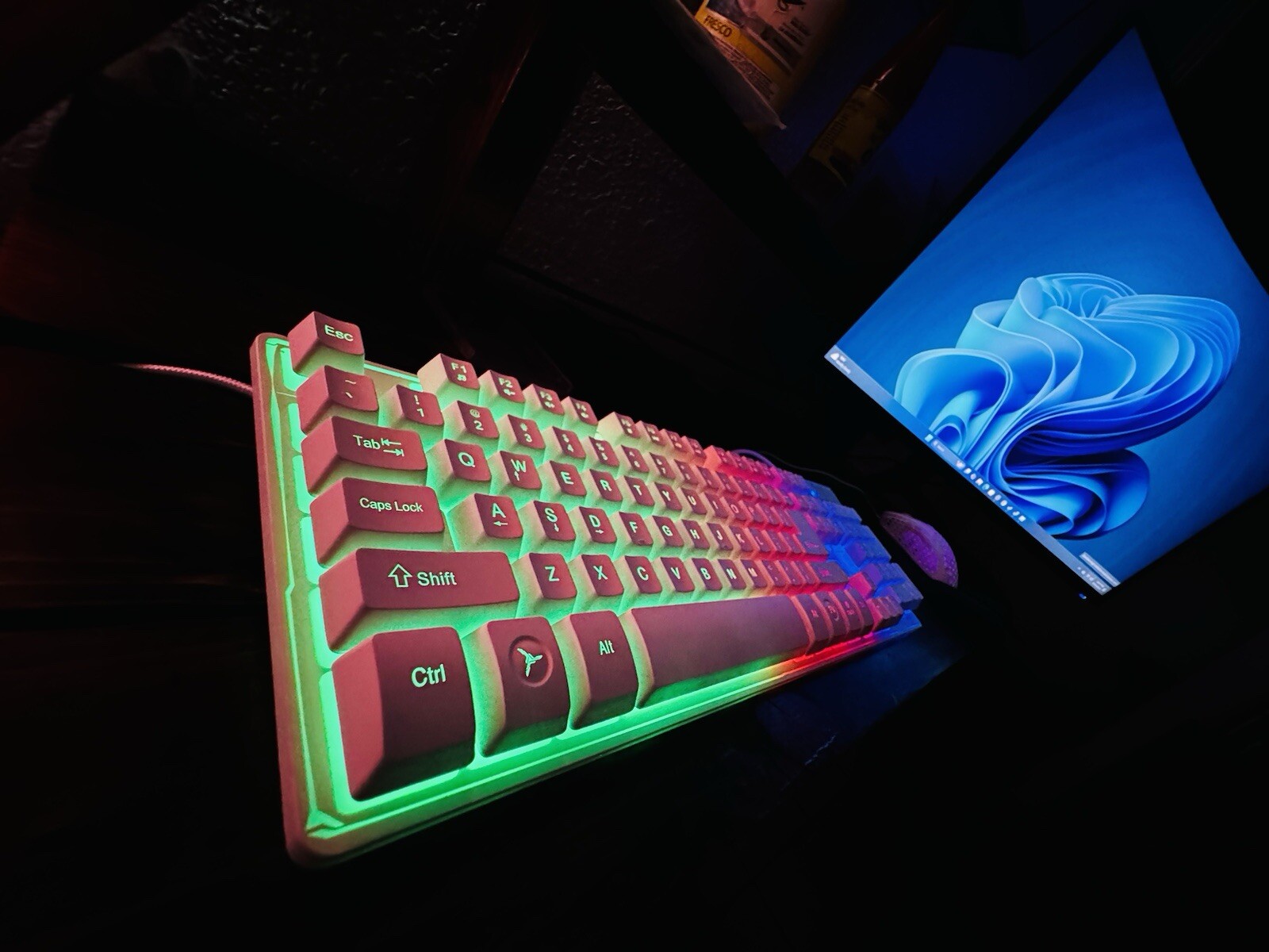 Ryzen  7 5700x gaming pc & Westinghouse 27" Curved Monitor