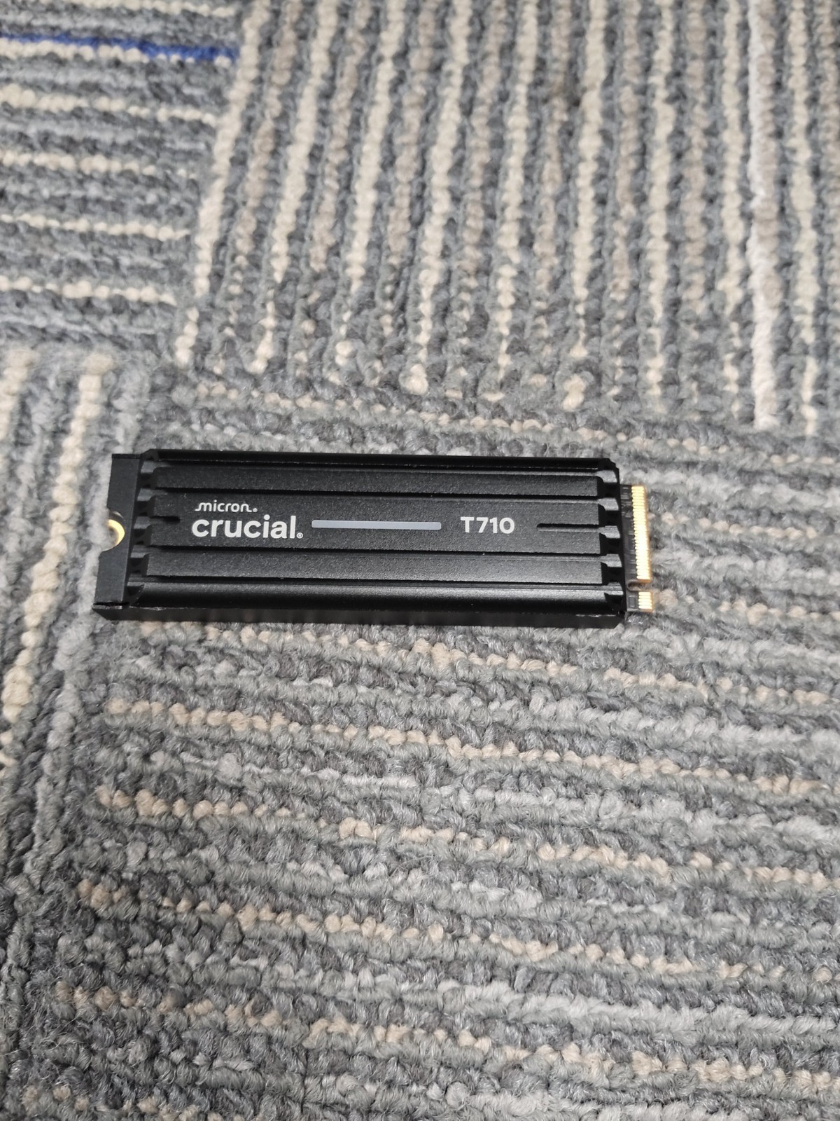 Crucial T710 4TB Internal SSD Gen5 NVMe 14900 MB/s PCIe for Desktop (Parts Only)
