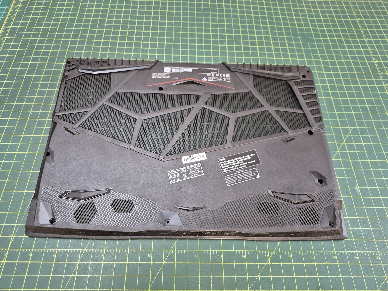 MSI GL65 9SC MS-16U4 15.6 Lower Bottom Case Base Cover 3076U1D242D37 #f121