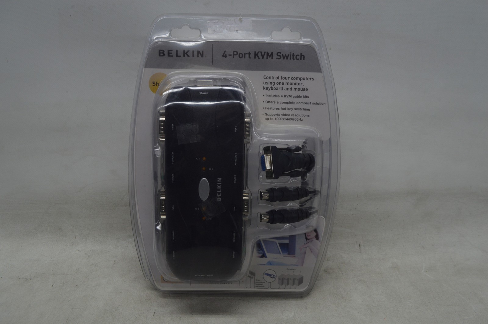 Belkin 4-PORT KVM SWITCH *New Unused*