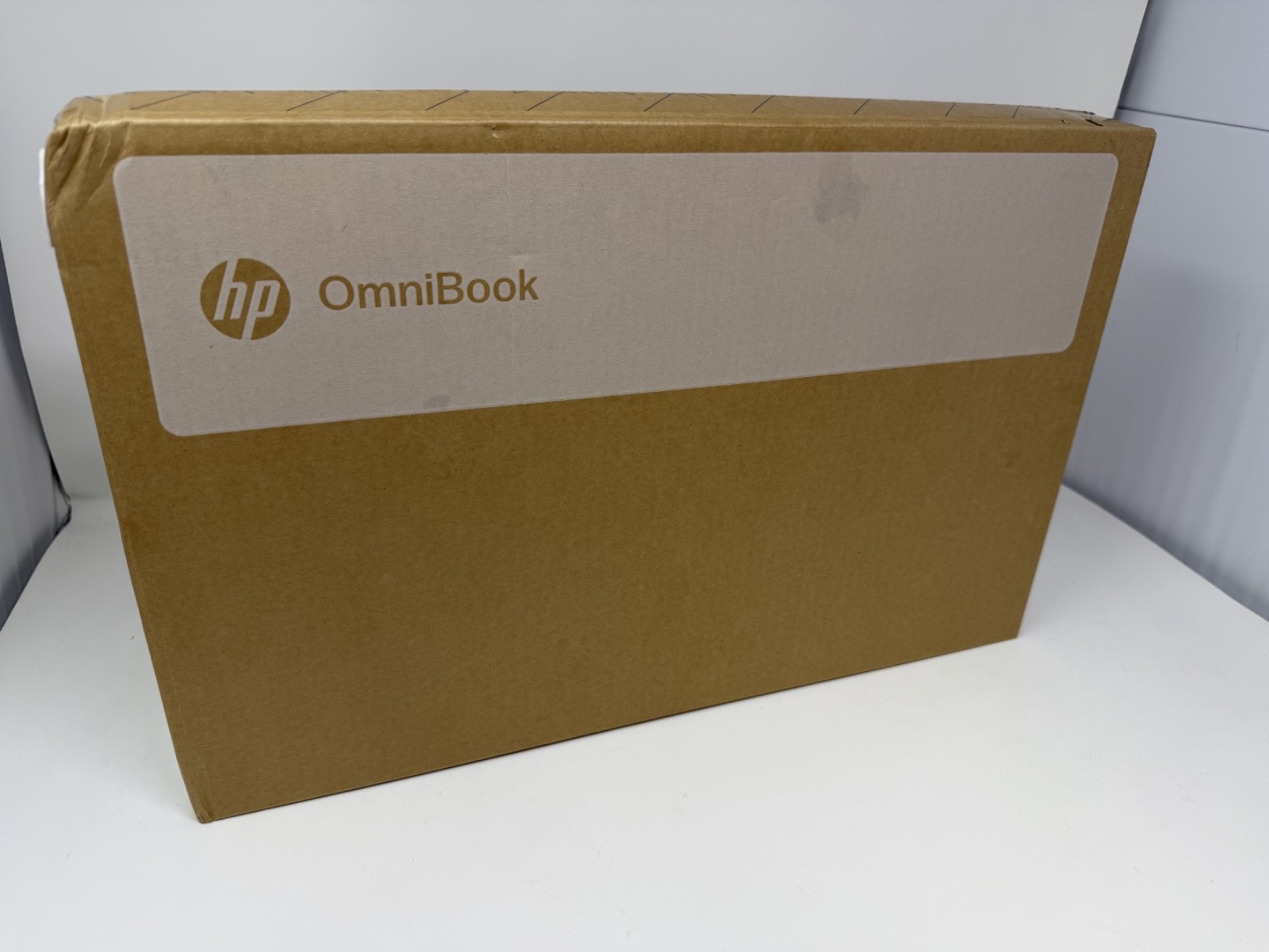HP OmniBook 3 16'' Touchscreen 2K Display Ryzen 3 8GB Ram 512GB SSD Windows 11