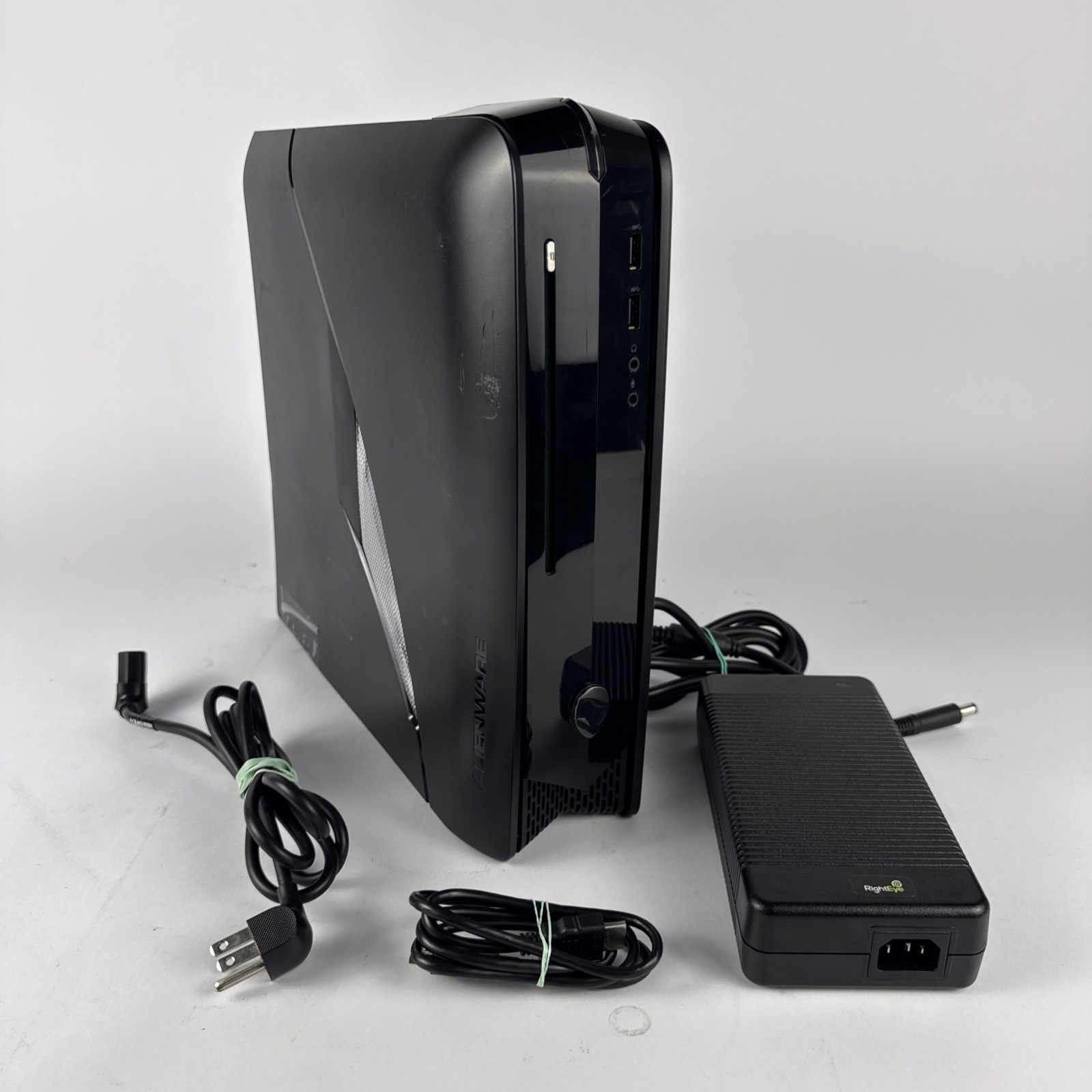 Alienware X51 R3 Intel i7-6700K 8GB RAM 930GB Storage HDD Nvidia GTX 960 GPU