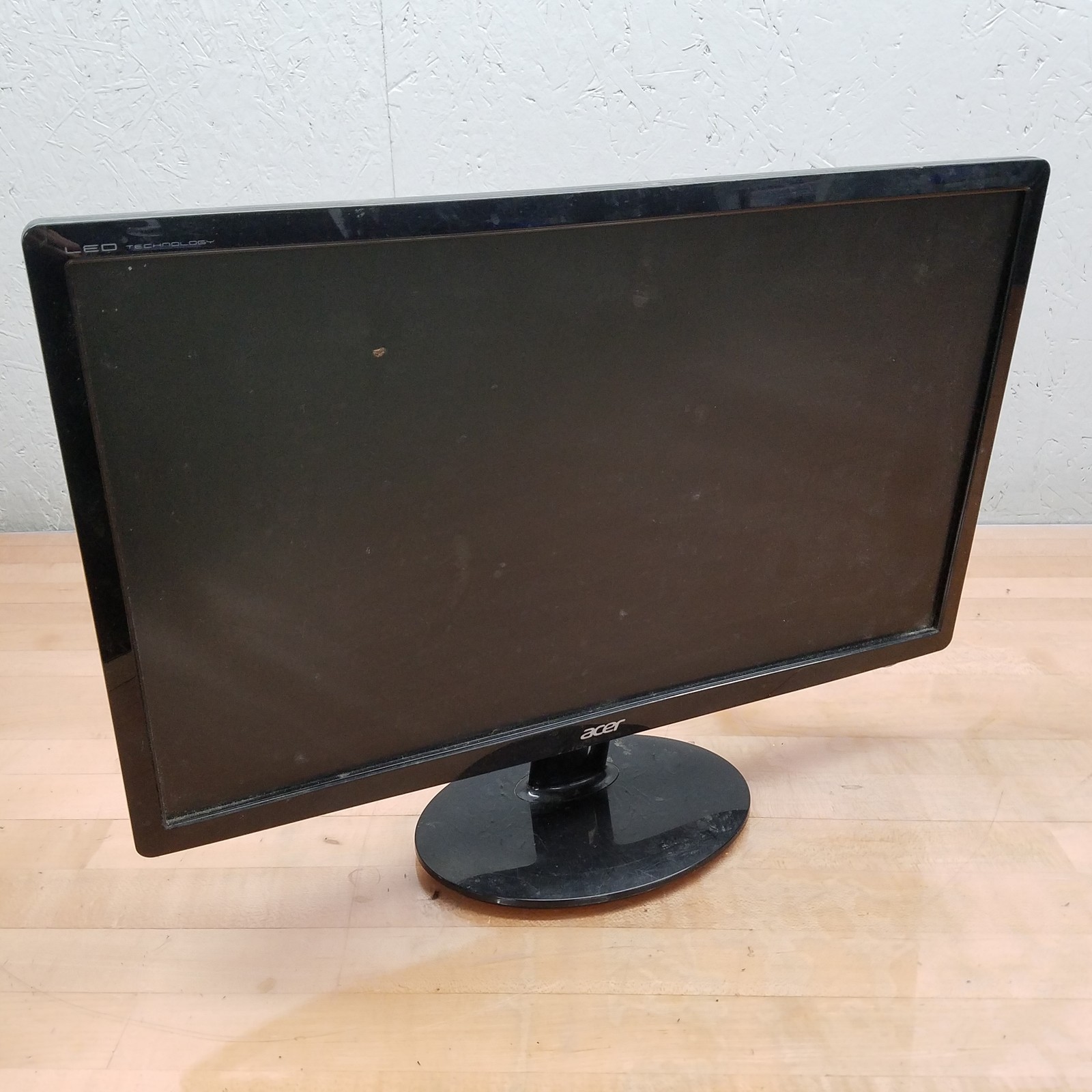 acer S201HL 20" LCD Monitor, 19V, 1.58A, DVI-D, VGA - USED