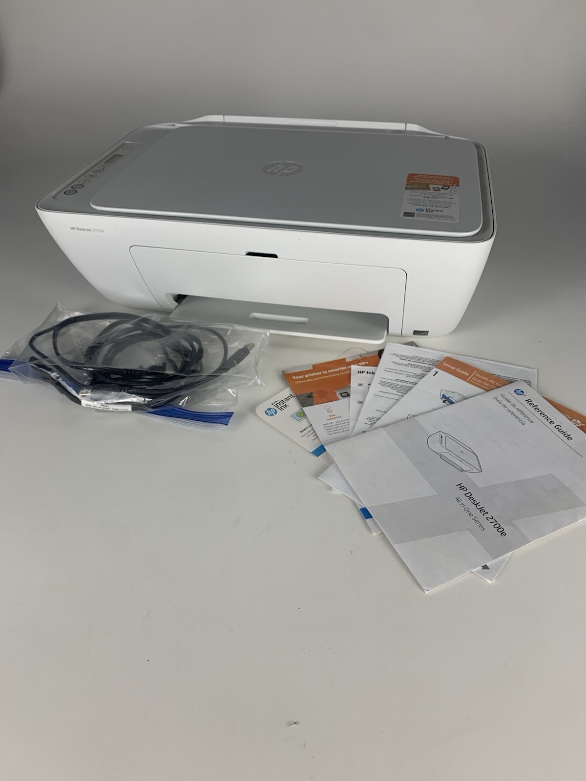 HP DeskJet 2752e Wireless Color Inkjet Printer Scanner Copier New No Box