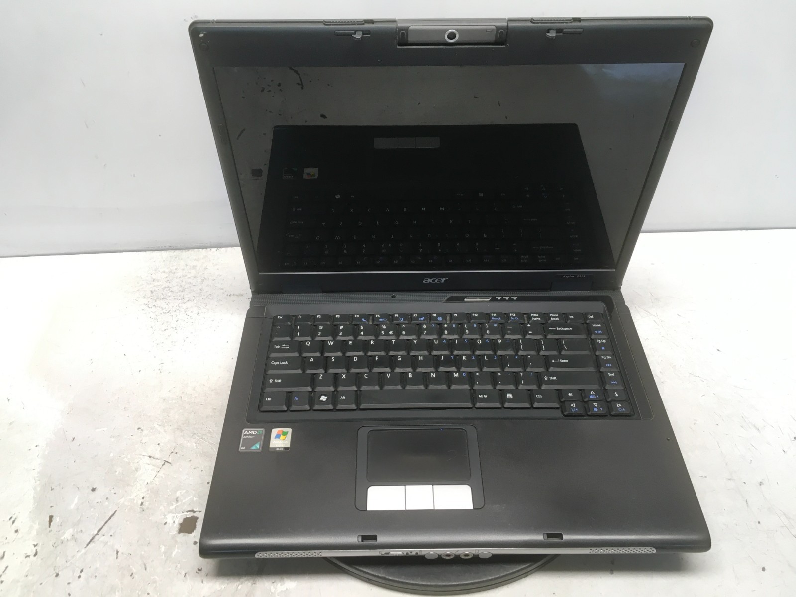Acer Aspire 5515 AMD Athlon 2650E 1600MHz 3 GB NO HDD No Batt