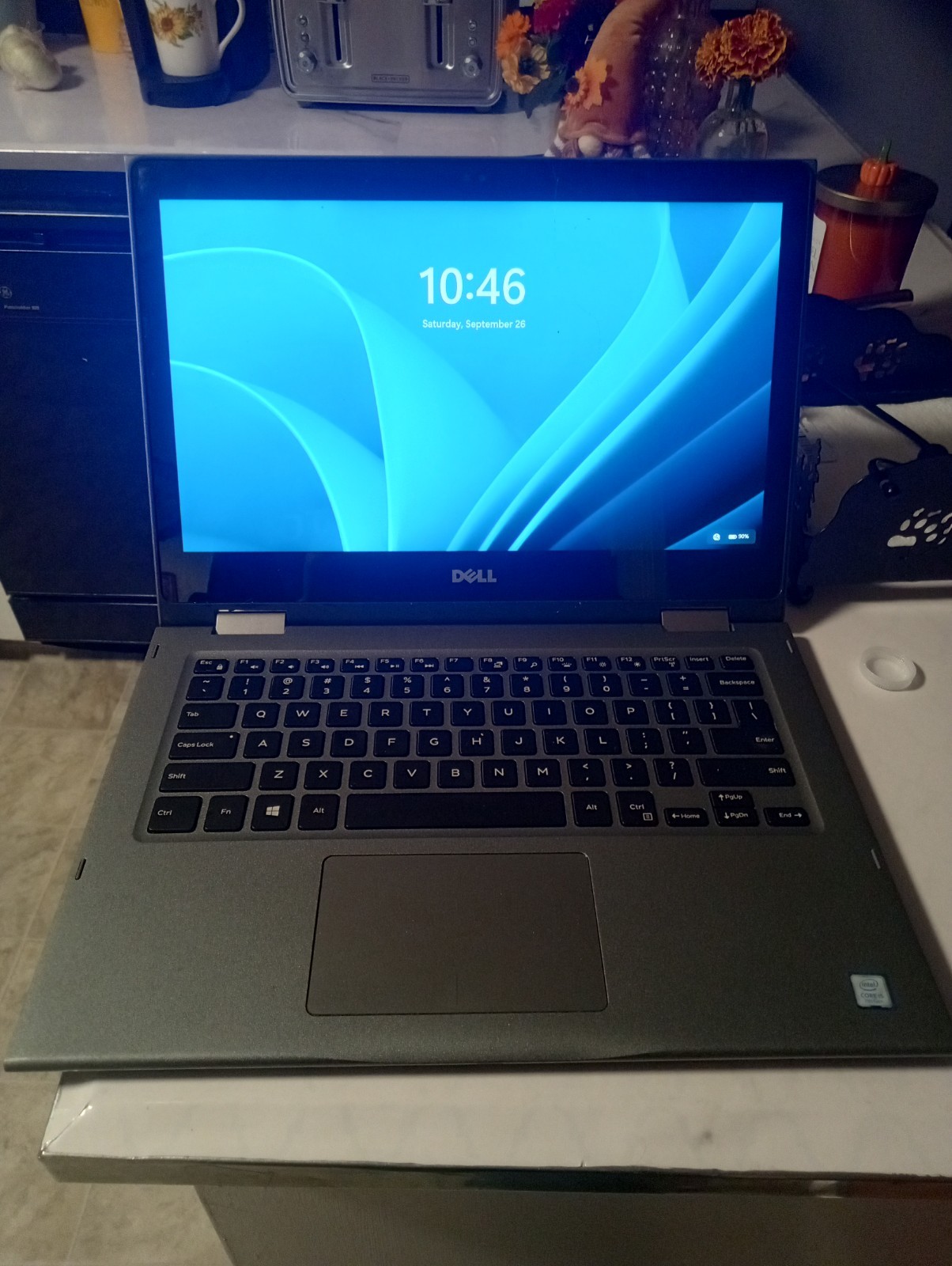 Dell Inspiron 13 5000 13.3" Touchscreen i5 2.50GHz 4GB 128GB SSD Gray