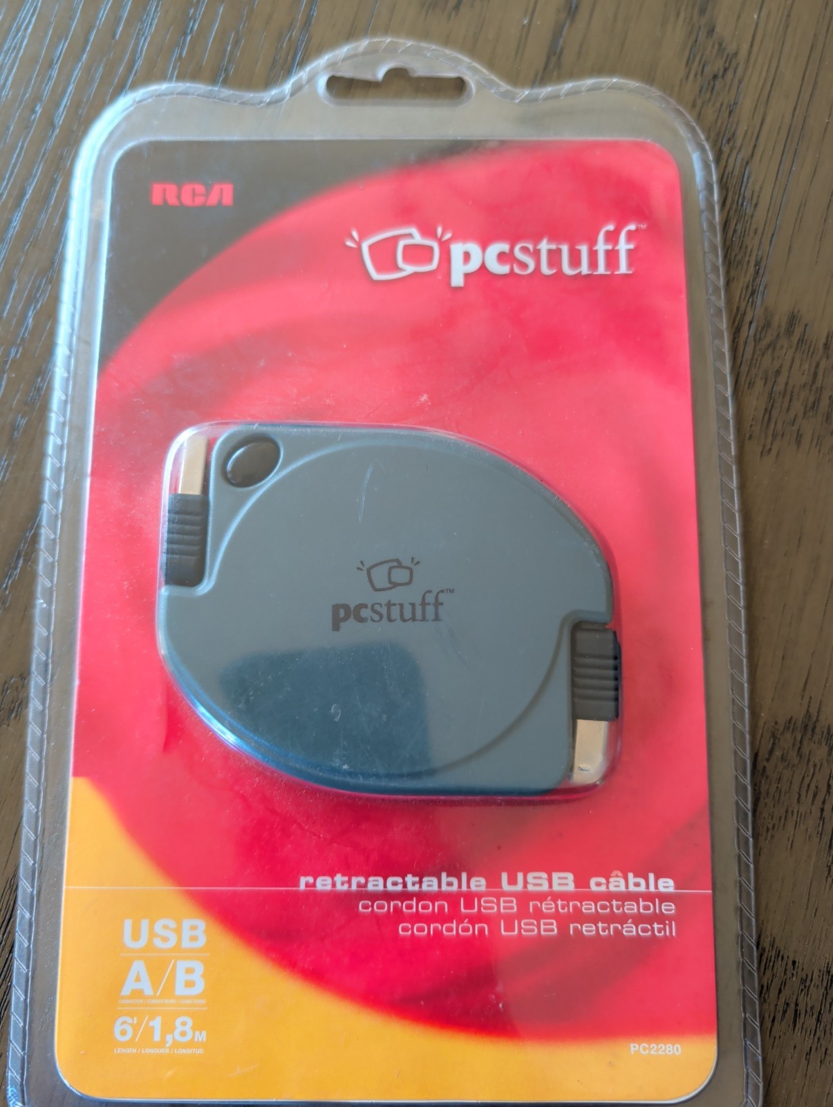 New Sealed RCA PCSTUFF 6ft (1.8m) IEEE 1394 Retractable FireWire Cable 