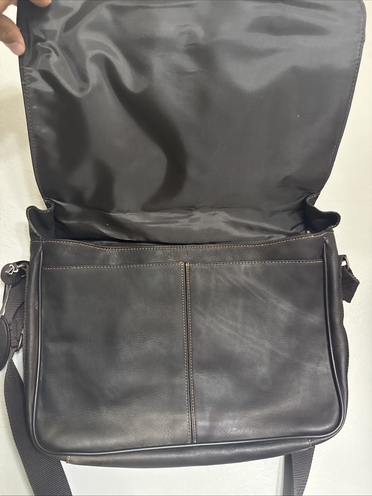 Wilsons leather messenger Laptop bag briefcase black