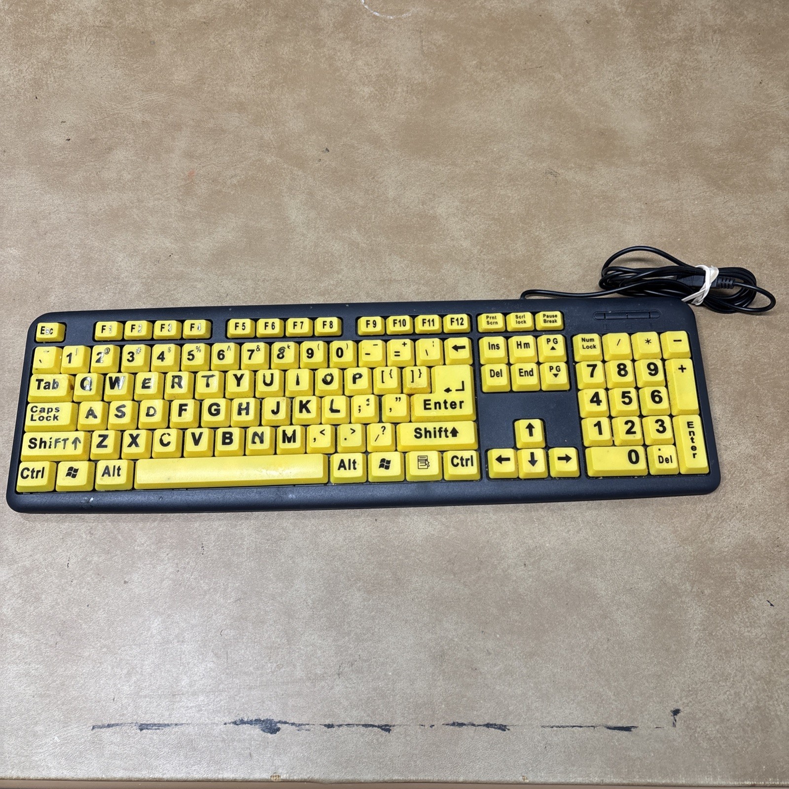 EZ EYES Large Print USB Keyboard PC/Mac 4x Larger Letters As Seen on TV
