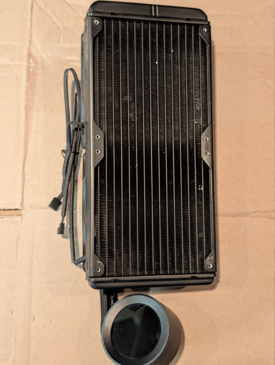 NZXT Kraken Z53 240mm AIO Liquid CPU Cooler Water Cooling Radiator Dual Fans LCD