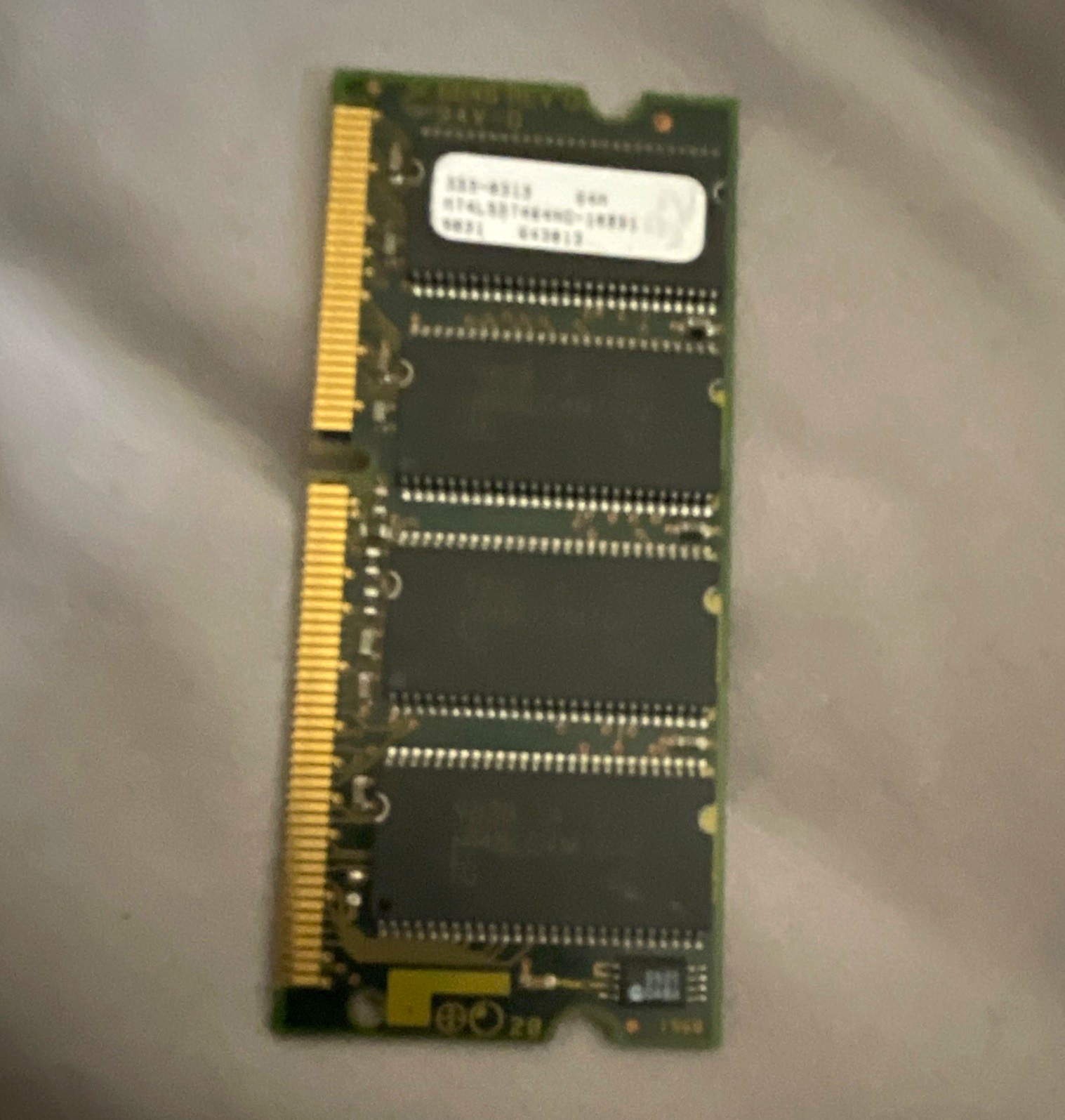 64MB PC-100 SDR SDRAM 144-Pin SO-DIMM Laptop Memory Module, 1x64MB