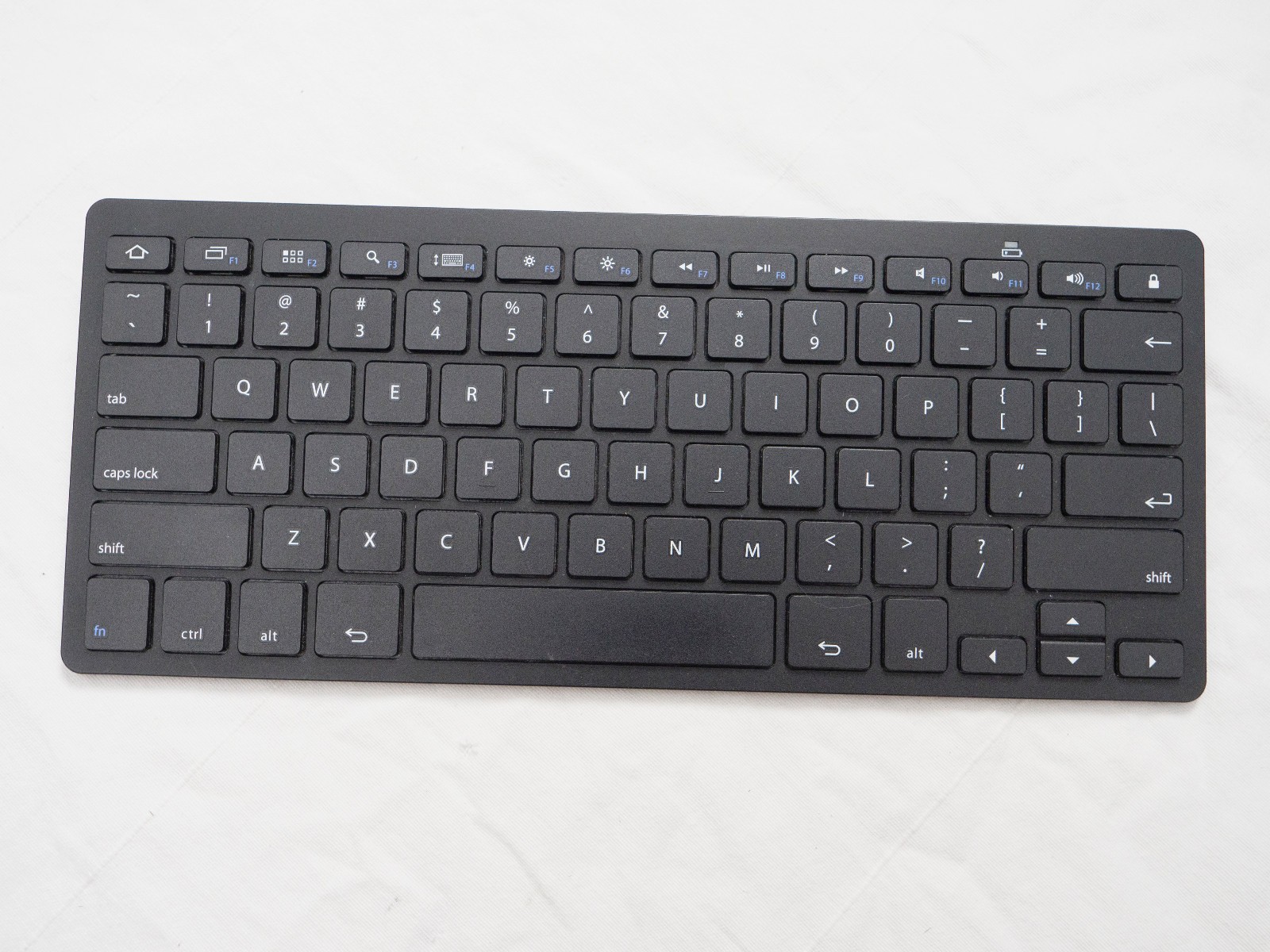 Omoton KB066 Bluetooth Wireless Keyboard