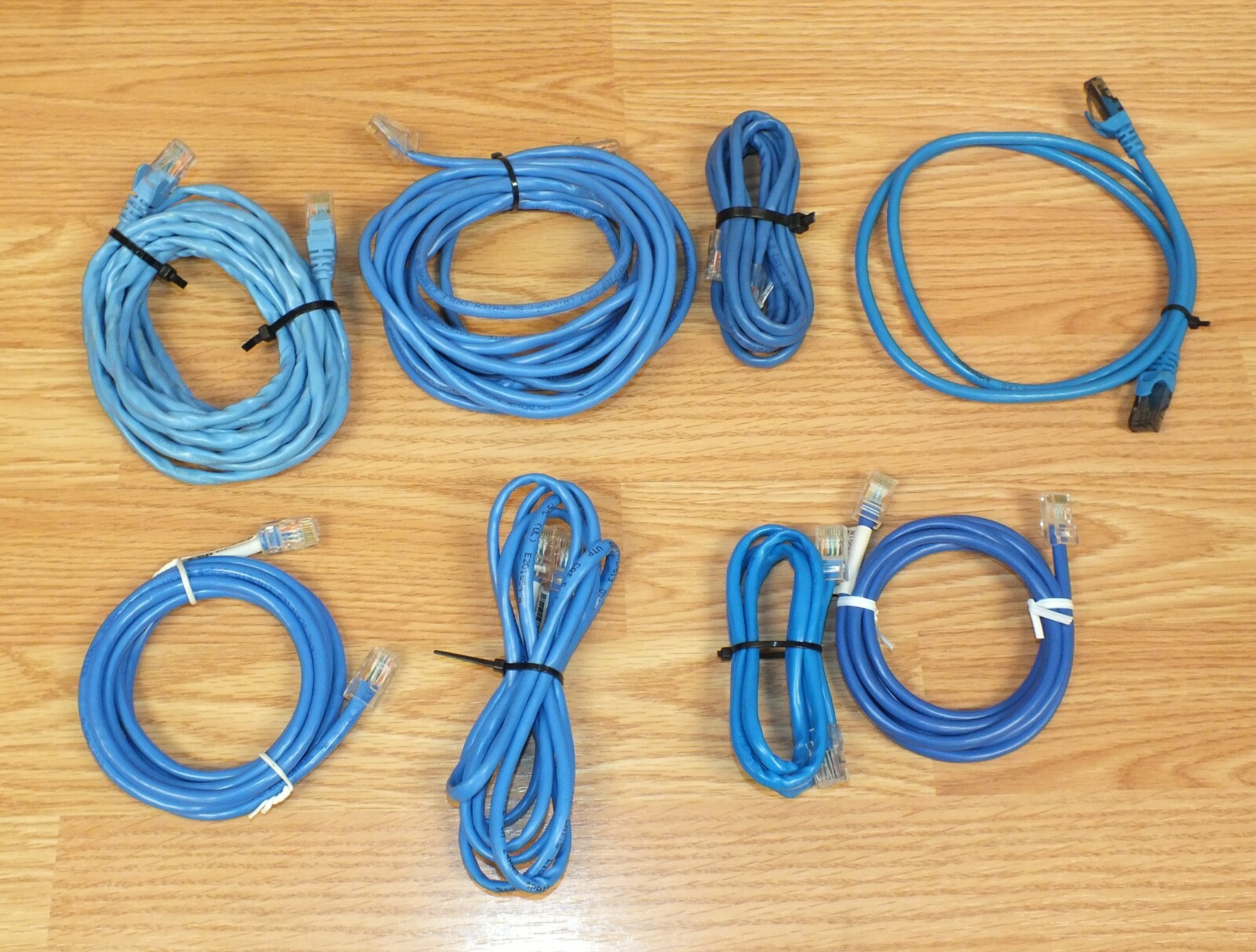 Mixed Lot of 8 Multi Brand & Size Cat5 RJ45 Blue Ethernet Cables / Cords *READ* 
