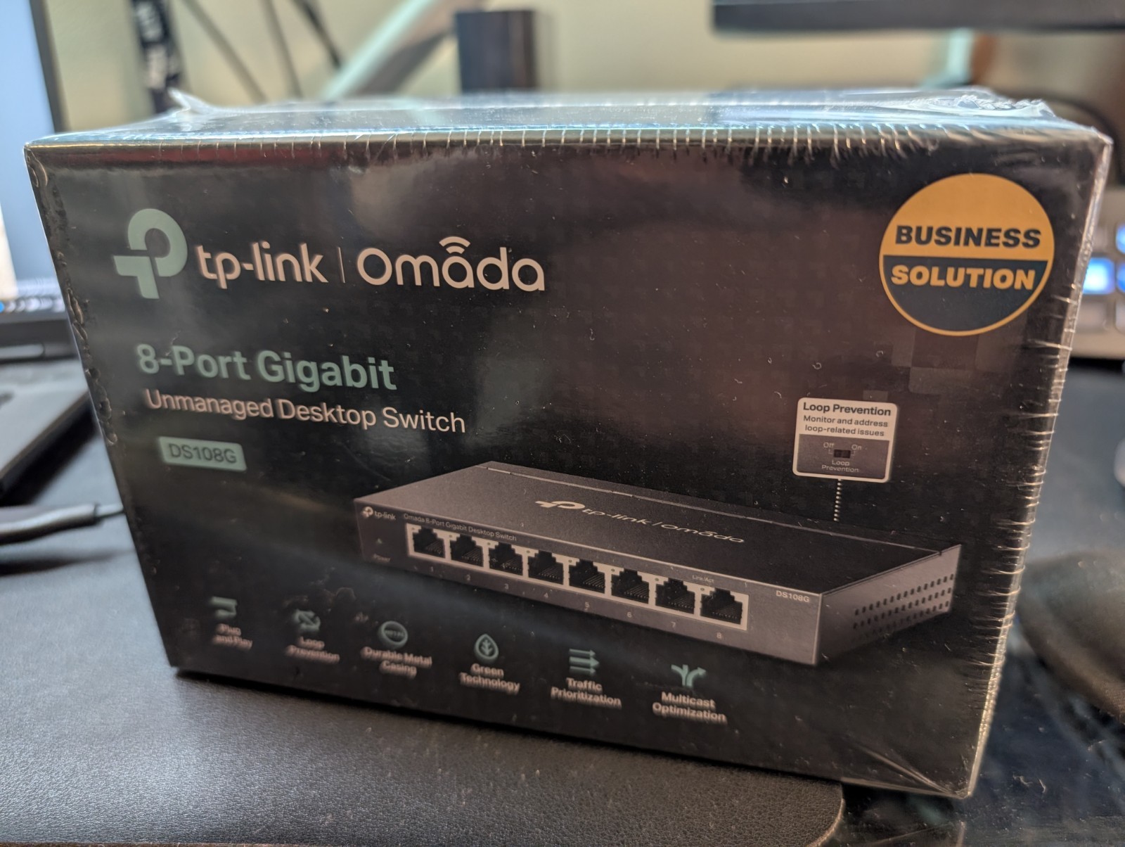 TP-Link Omada DS108G 8-Port Gigabit Unmanaged Desktop Switch - New