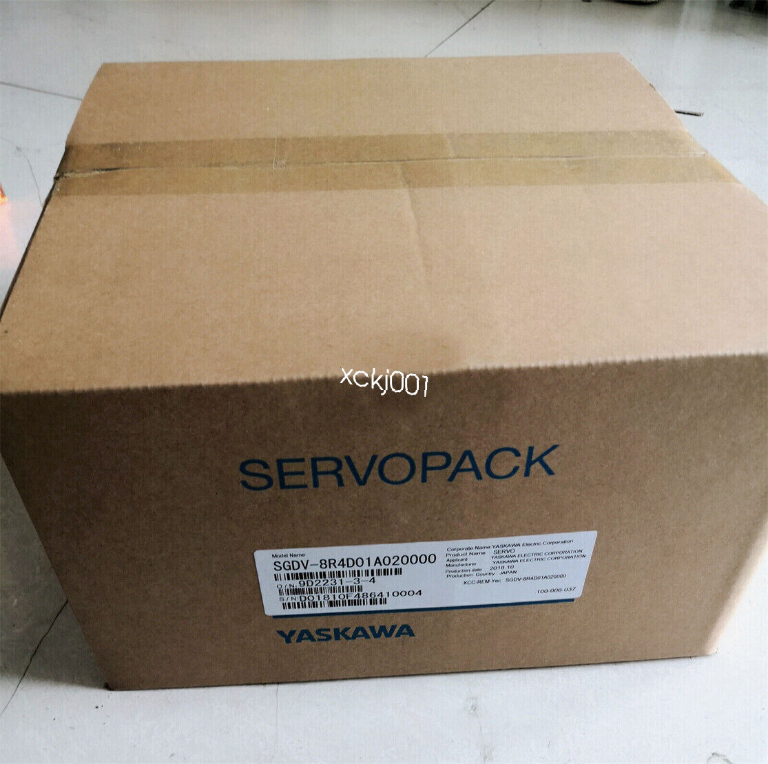NEW Yaskawa Servo Driver SGDV-3R5D01A002000 fedex or DHL