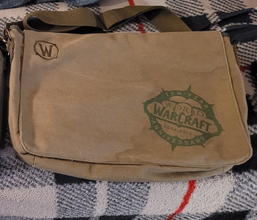 World of Warcraft 10th Anniversary Messenger Bag Never Used