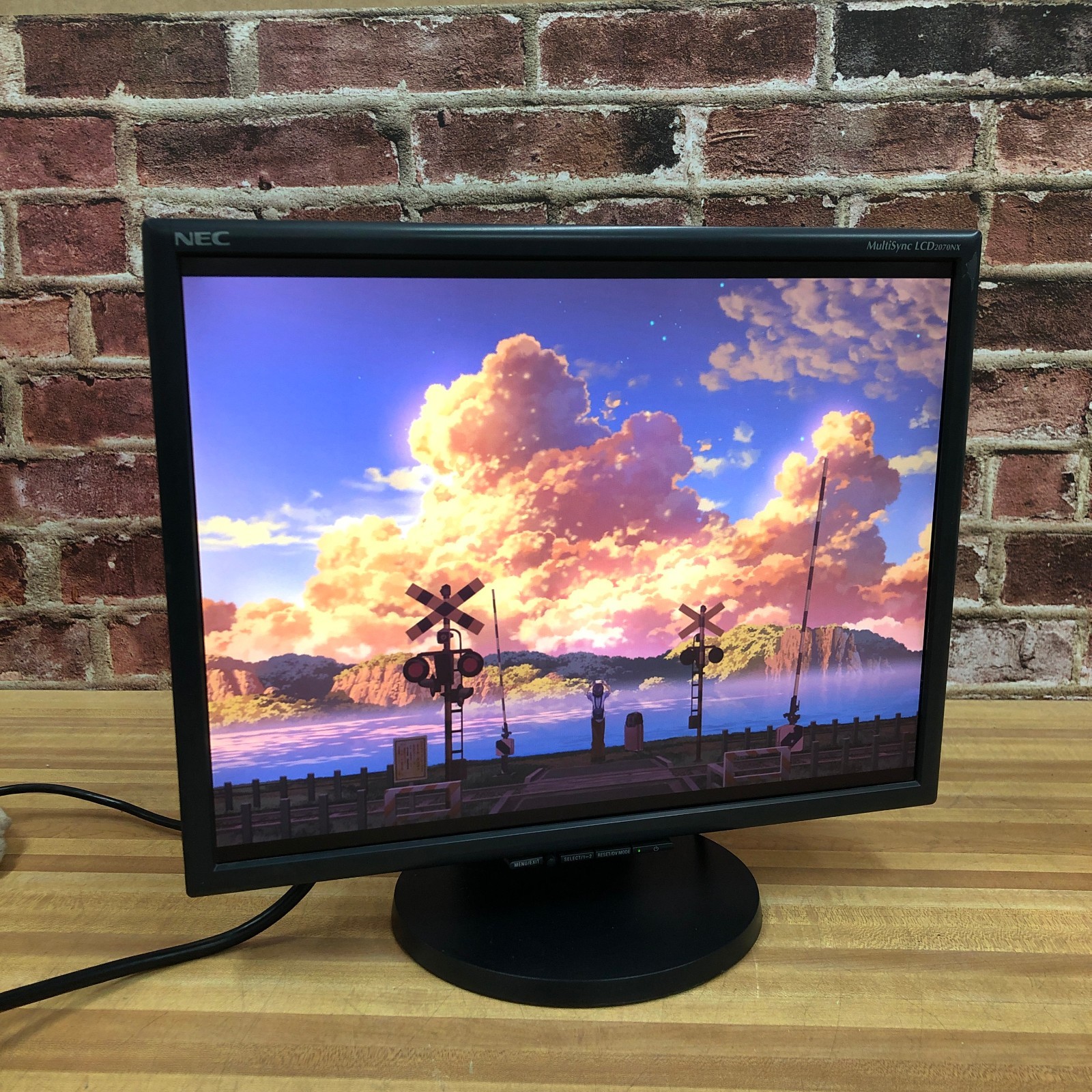 NEC MultiSync LCD2070Nx 20" S-IPS TFT 4:3 1600 x 1200 Monitor VGA DVI