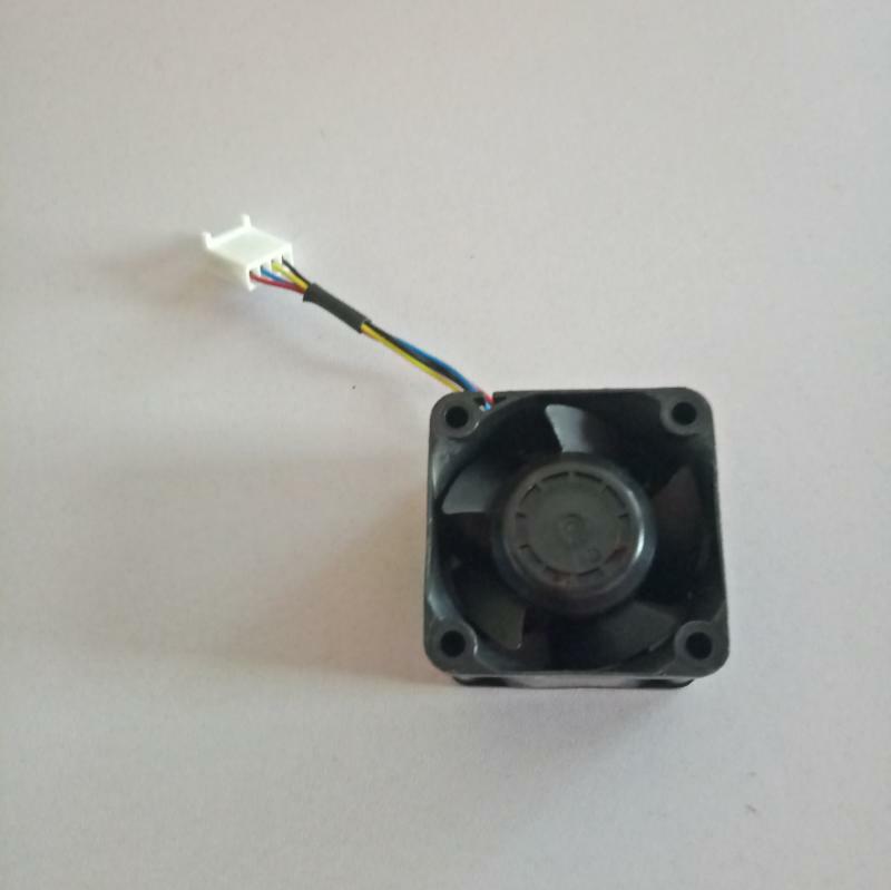 Nidec UltraFlo 40*40*28mm W40S12BUA5-09 Cooler Cooling Fan 12V 0.55A 4Pin 4cm