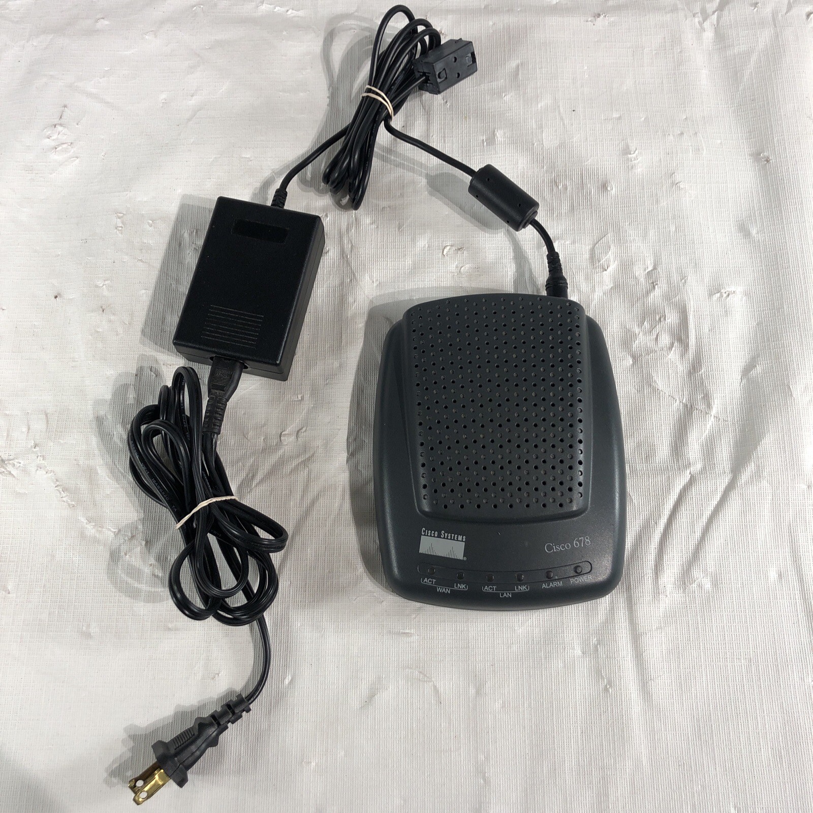 Cisco Systems 678 DSL Modem/Router- With Power Cord 2.4.1 DMT