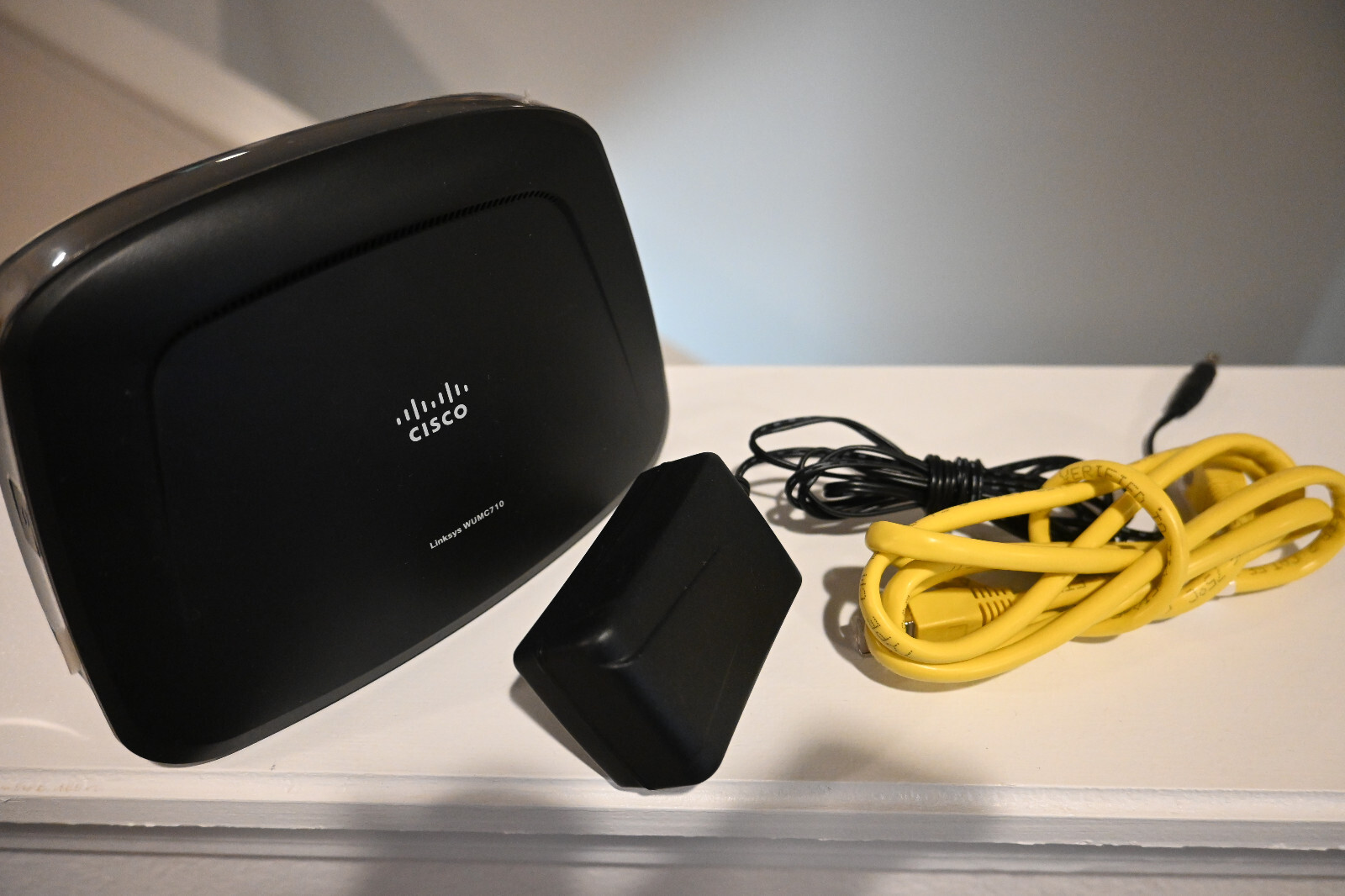 Cisco Linksys WUMC710 Wireless-AC Universal Media Connector