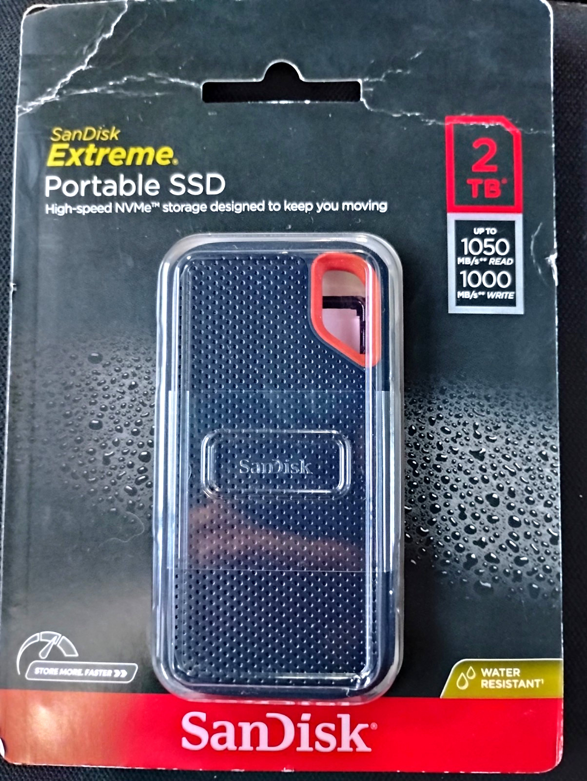 SanDisk EXTREME Portable SSD 2TB 1050/1000  *BRAND NEW* FACTORY SEALED 