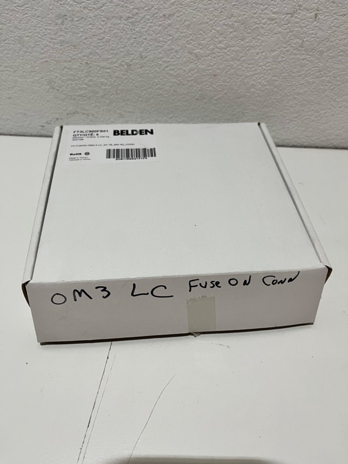 Belden FT3LC900FS01 Fx Fusion OM3-4 LC Simplex Tight Buffer 900 Um NEW BOX OF 6
