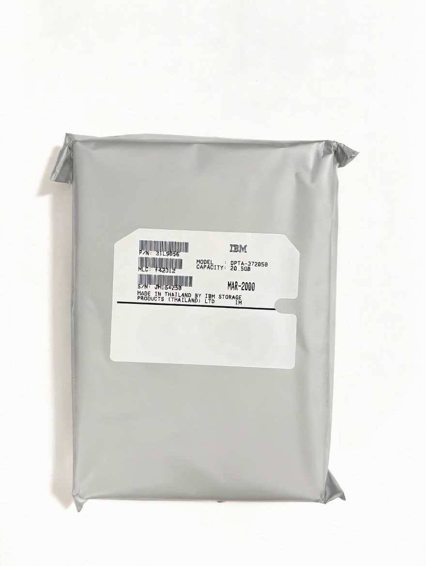 NEW SEALED IBM Deskstar 20.5GB IDE HDD DPTA-372050 31L9056 NOS Vintage