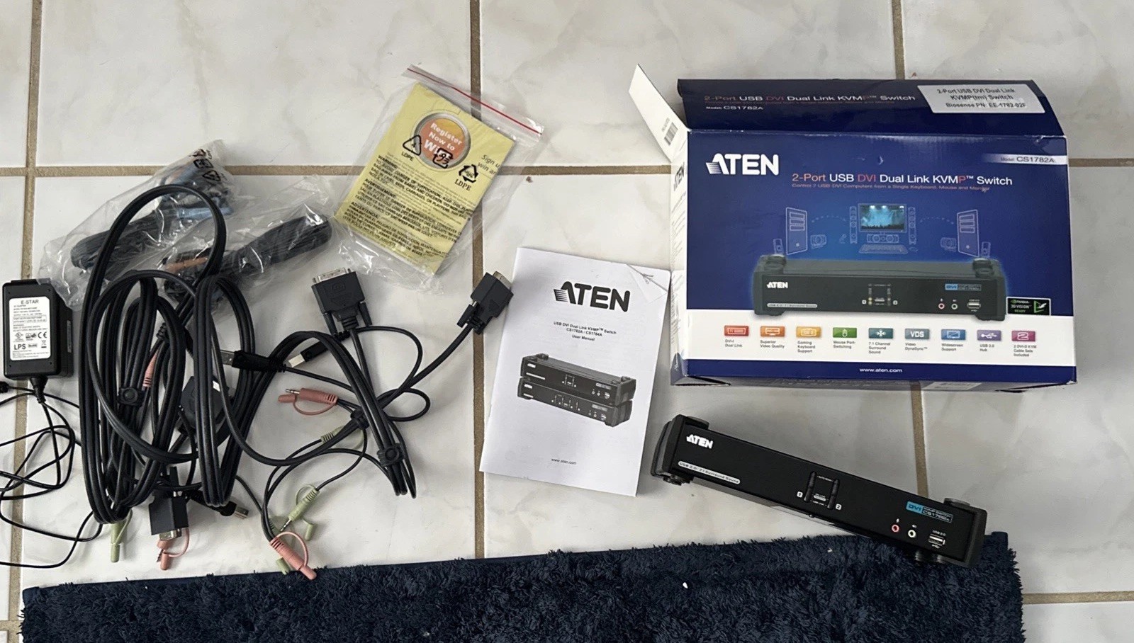 ATEN CS1782A 2-Port USB DVI Dual  View KVMP Switch Power Tested