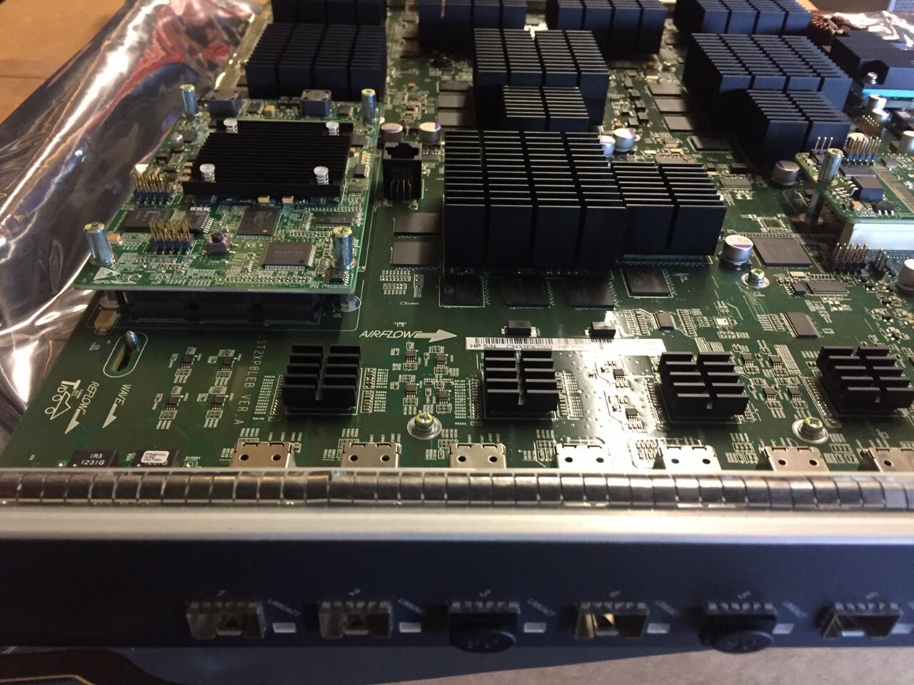 JC781A  HPE 12500 8-PORT 10GBE SFP+ LEC MODULE