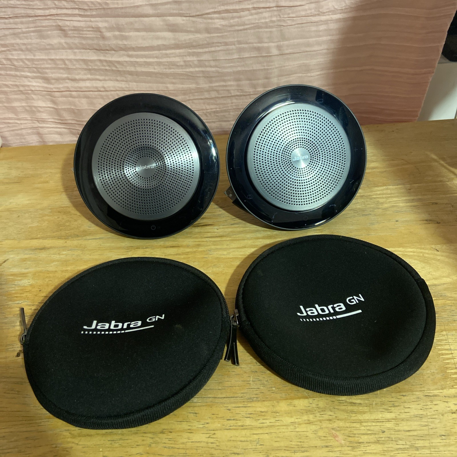 Jabra Speak 750  Portable USB and Bluetooth Speakerphone *NO Dongle*