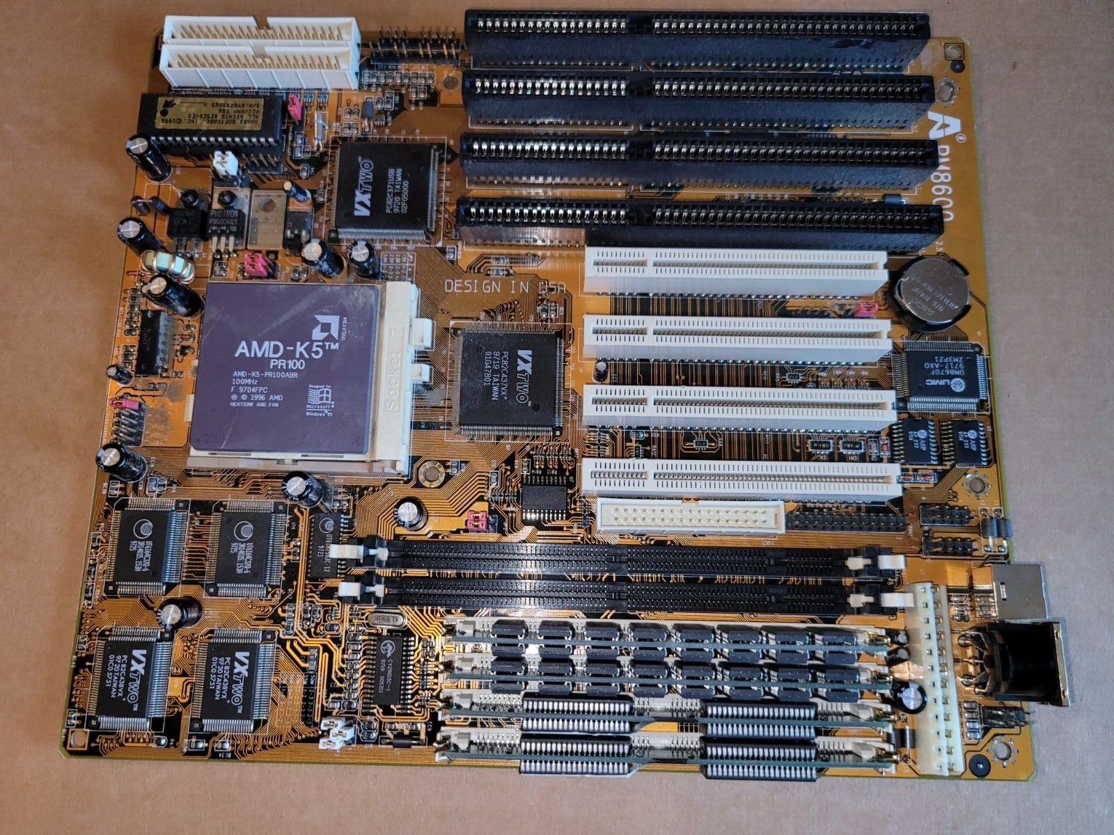 Amptron PM8600 Socket 7 Motherboard W/ AMD K5 PR100 CPU - untested