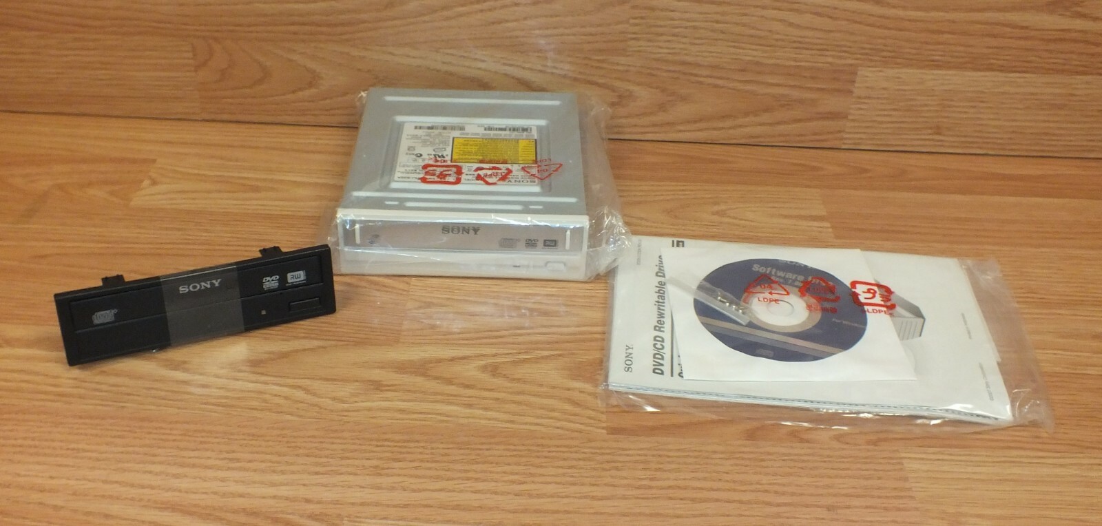 Genuine Sony (DRU-835A) DVD/CD Rewritable Drive Unit With Software Disc *READ*