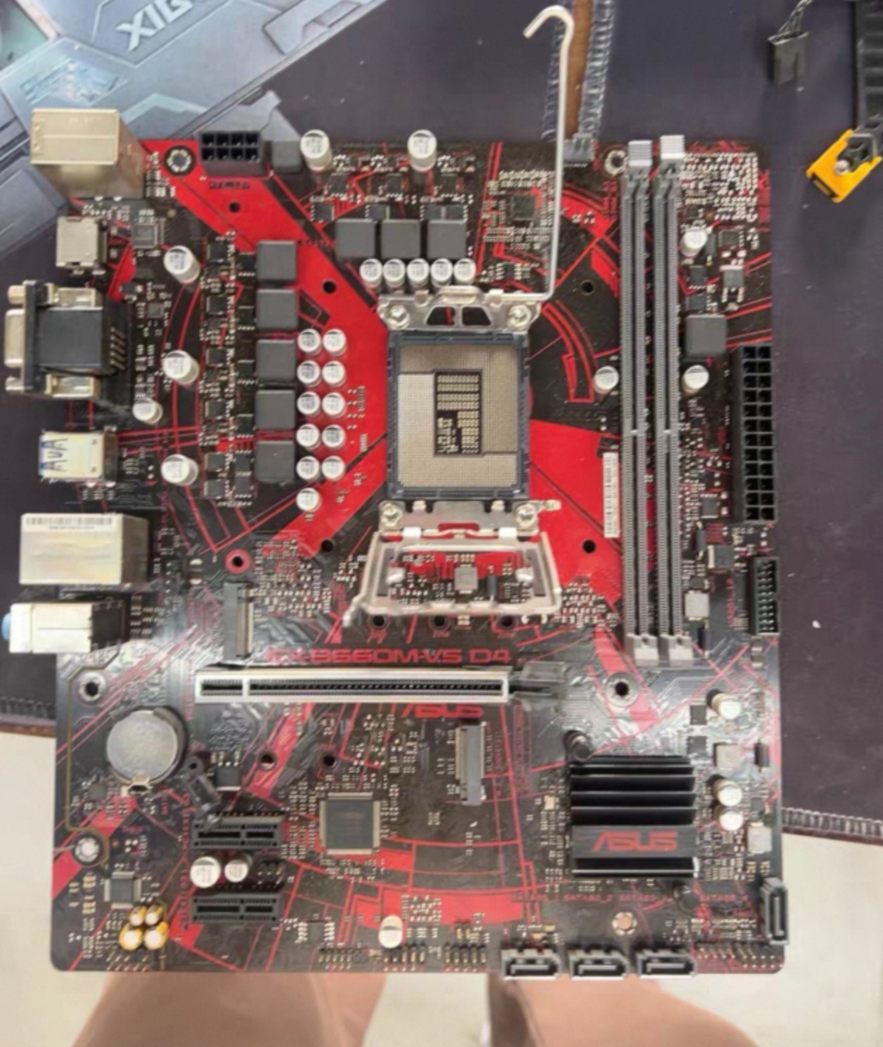 FOR EX-B660M-V5 D4 motherboard LGA1700 2×DDR4 64GB HDMI+VGA Micro ATX Tested OK