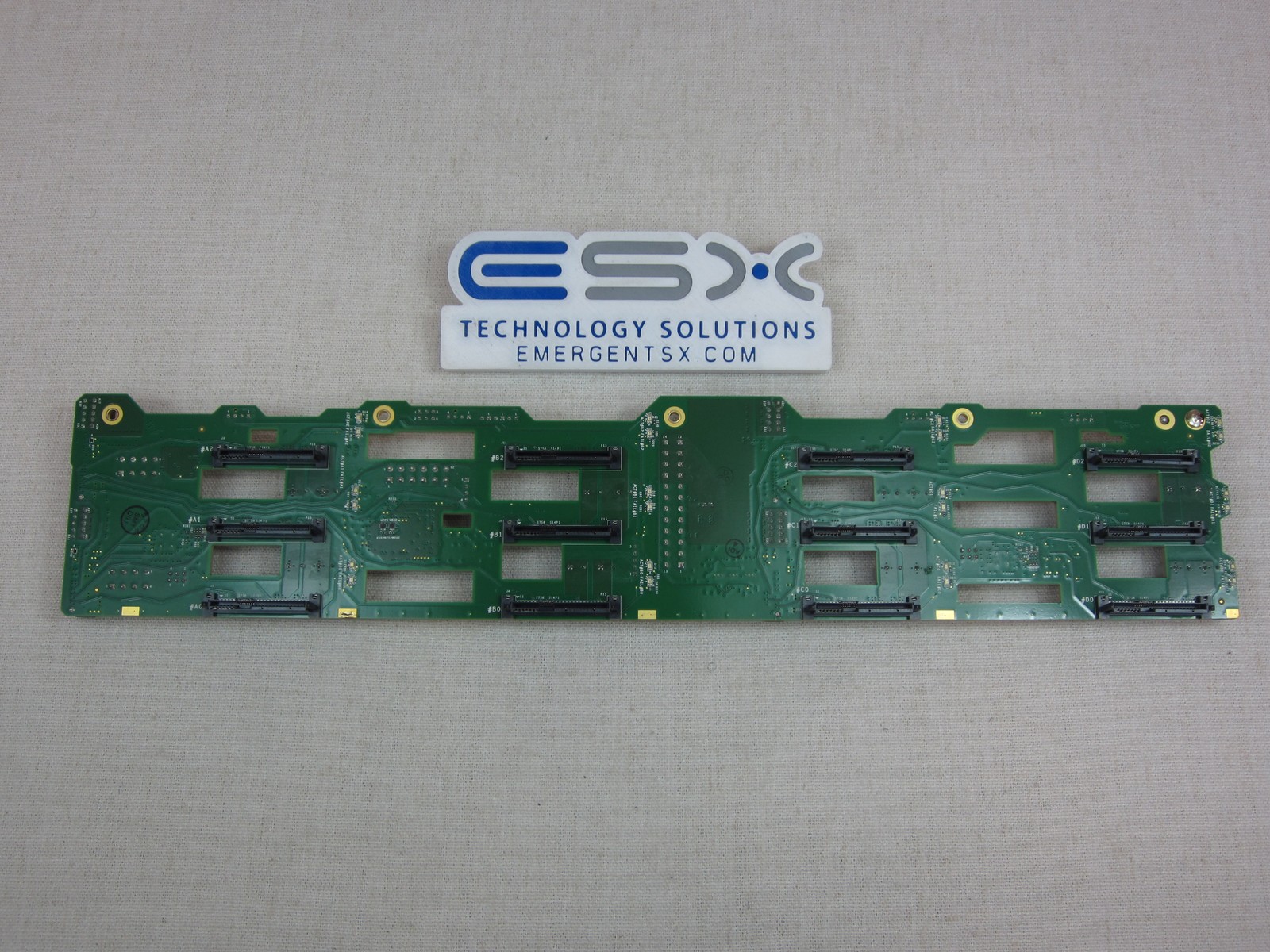 Supermicro Nutanix BPN-SAS3-827HQ-NI22 12x 3.5" SAS/SATA 2U / 4 Node Backplane