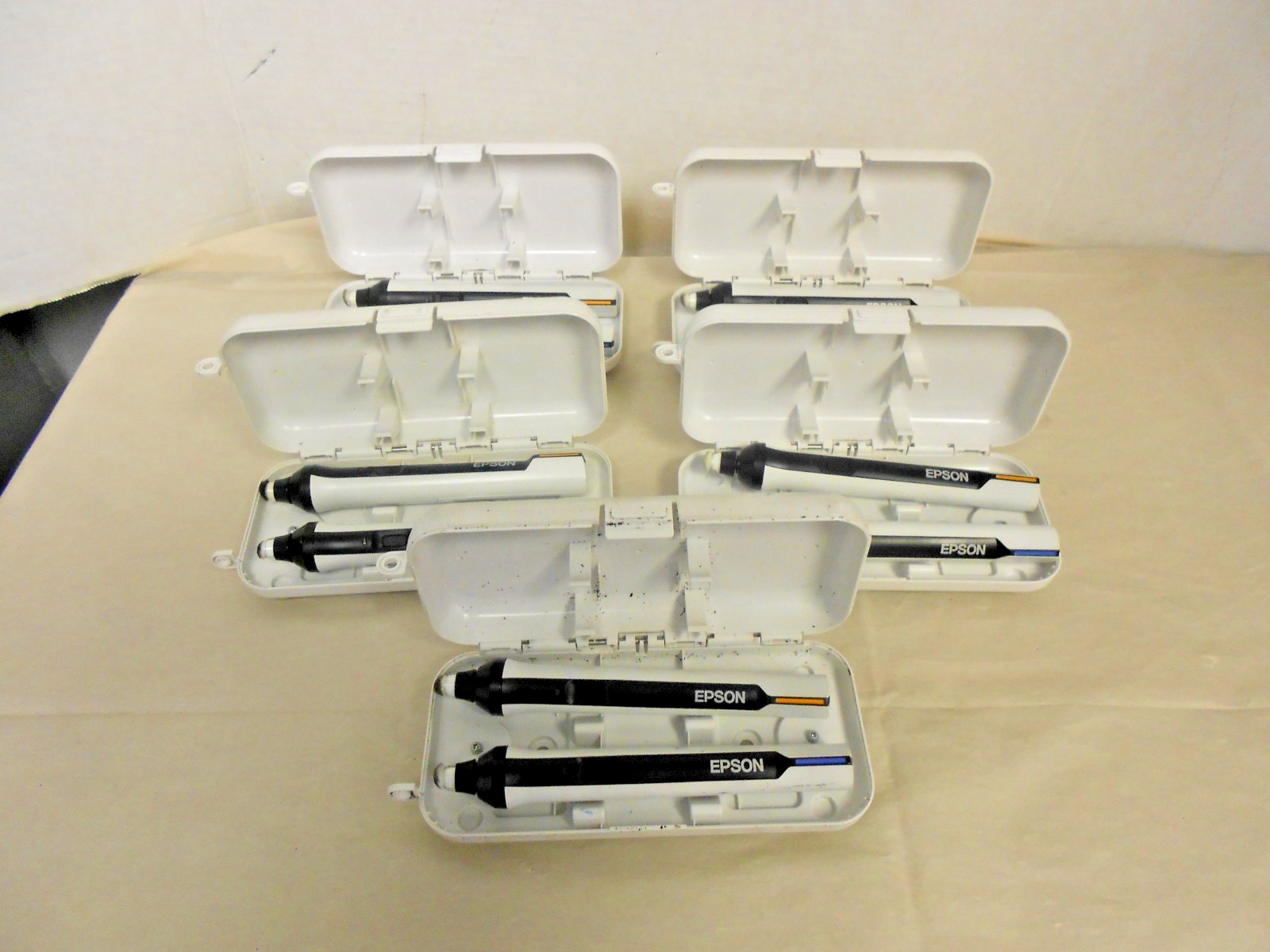 Epson Easy Interactive Pens ELPPN05 Blue & Orange w/ Case LOT OF 5