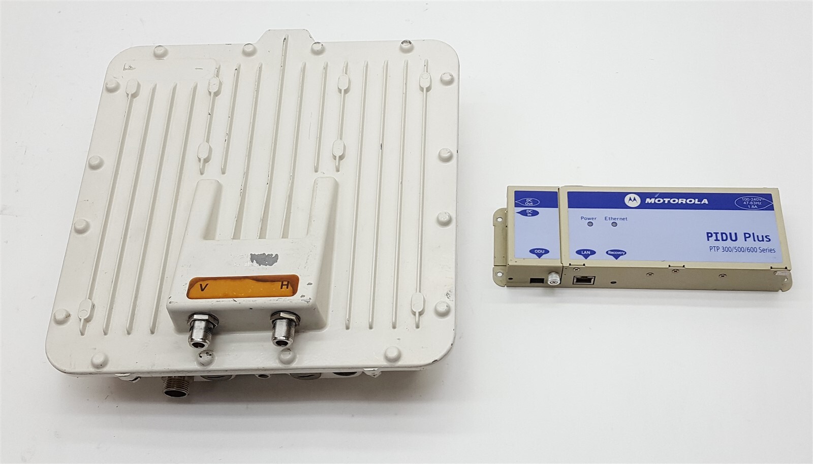 Motorola Canopy 5830BHC 5830BHCCC ODU Full Connectorized 5.8GHz 300Mbps+PIDU