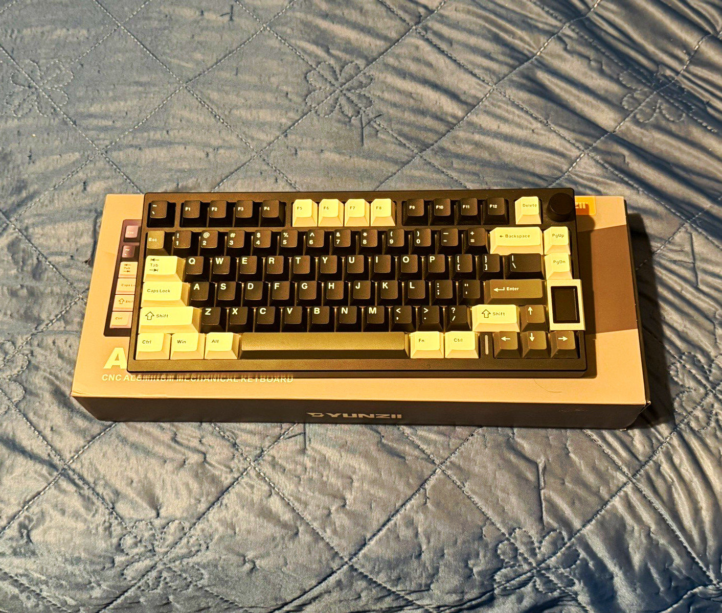 YUNZII AL80 Mechanical Tri-Mode Aluminum Keyboard, PBT Keycaps, QWERTY