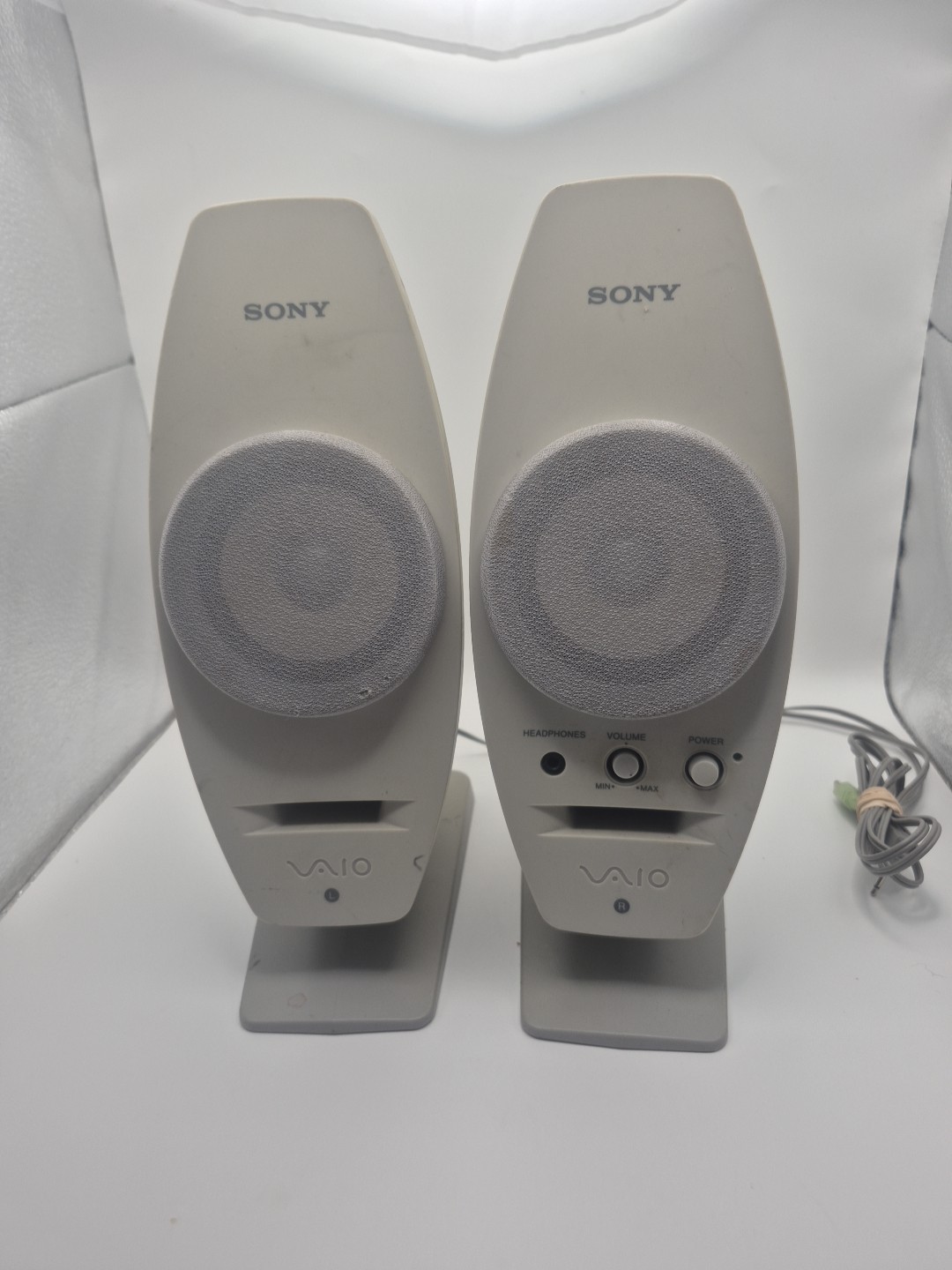 Sony Vaio Computer Desktop Wired Left & Right Speakers PCVA-SP4 NO POWER ADAPTER