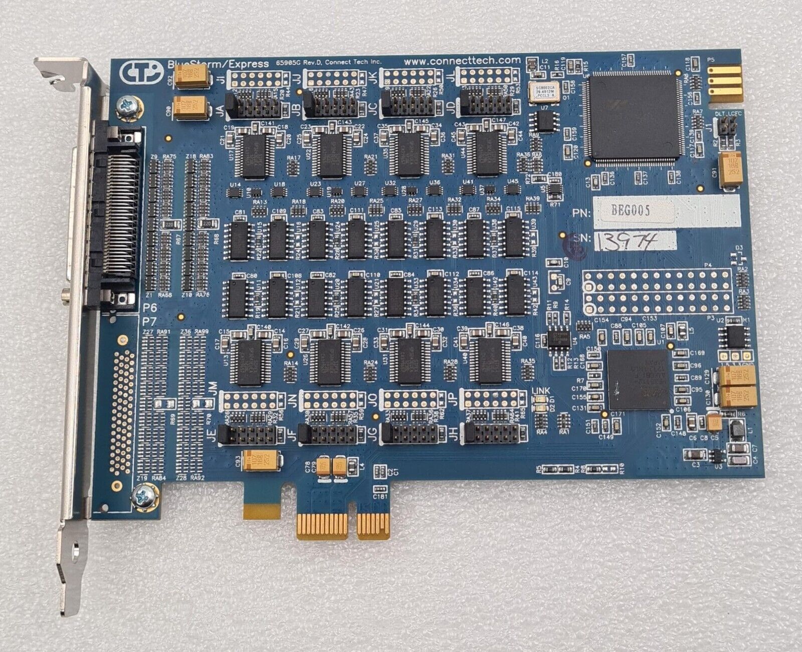 Connect Tech BlueStorm Express 65905G Rev D BEG005 PCI-e Serial Card Ports 1-8