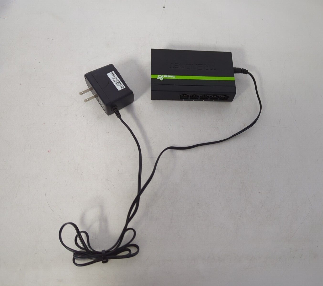 TRENDnet  GREENnet  5 PORT TEG-S50g H/W: V4, 1R