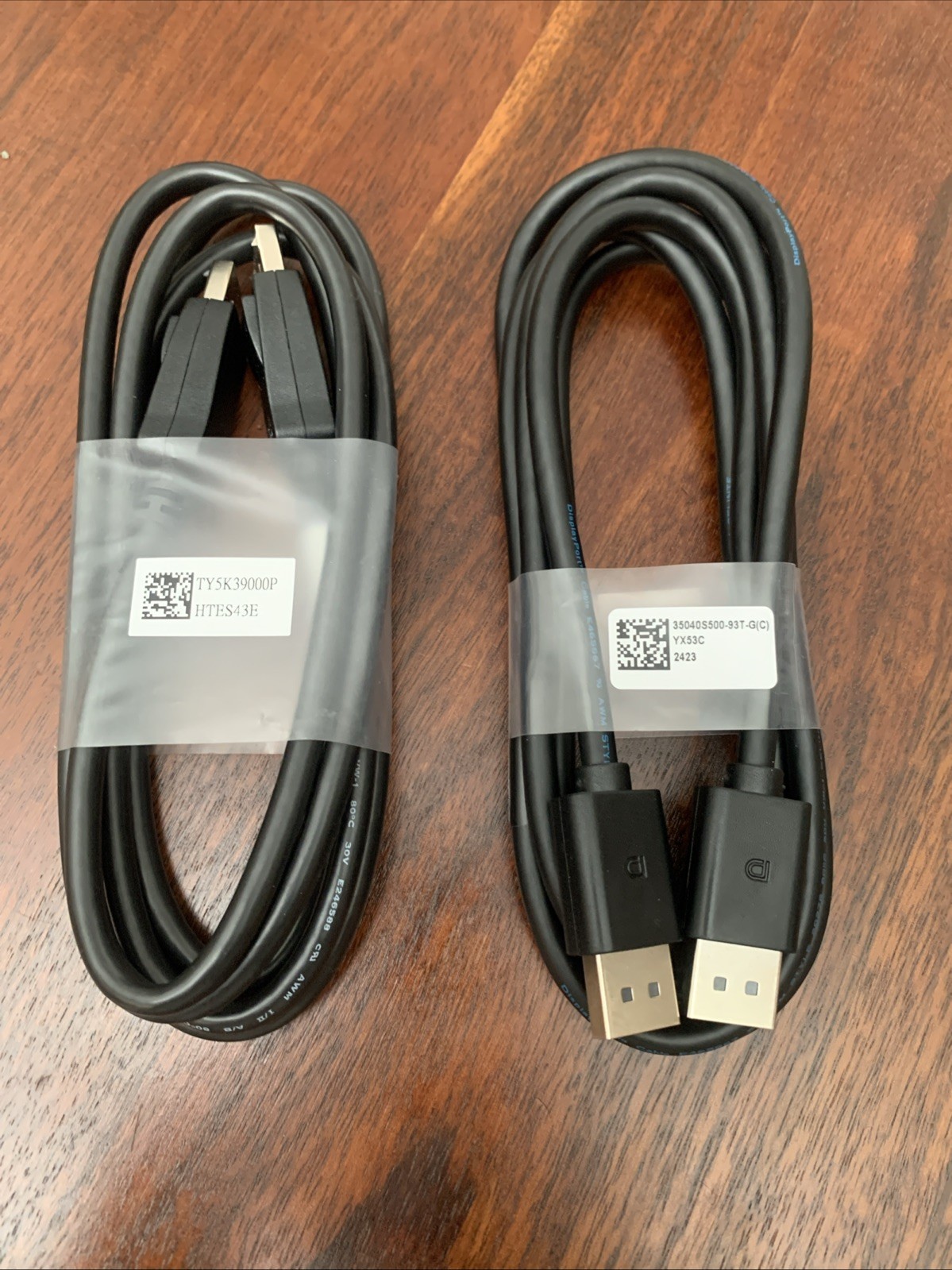 2 Brand New 6foot Display Cables for display to display use