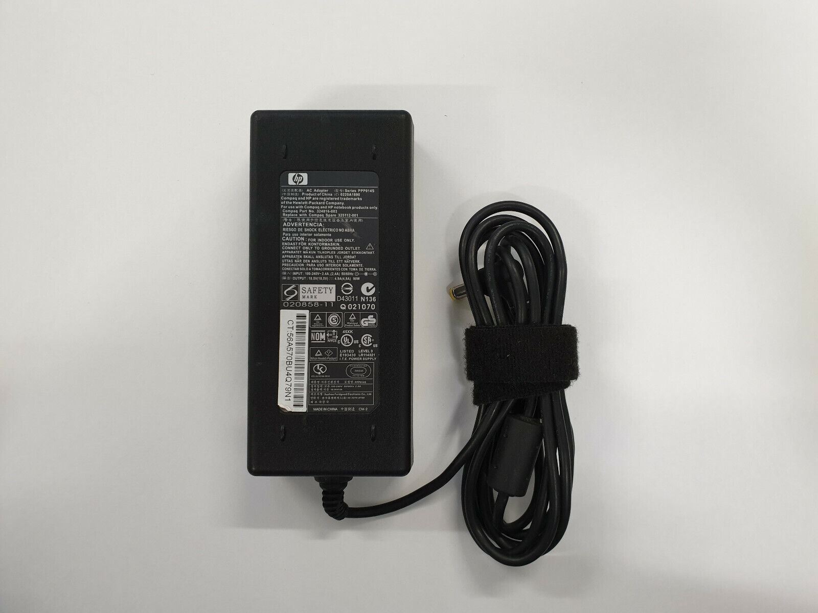 Genuine HP Compaq 18.5V 4.9A 90W Power AC Adapter Charger 324816-003 325112-001