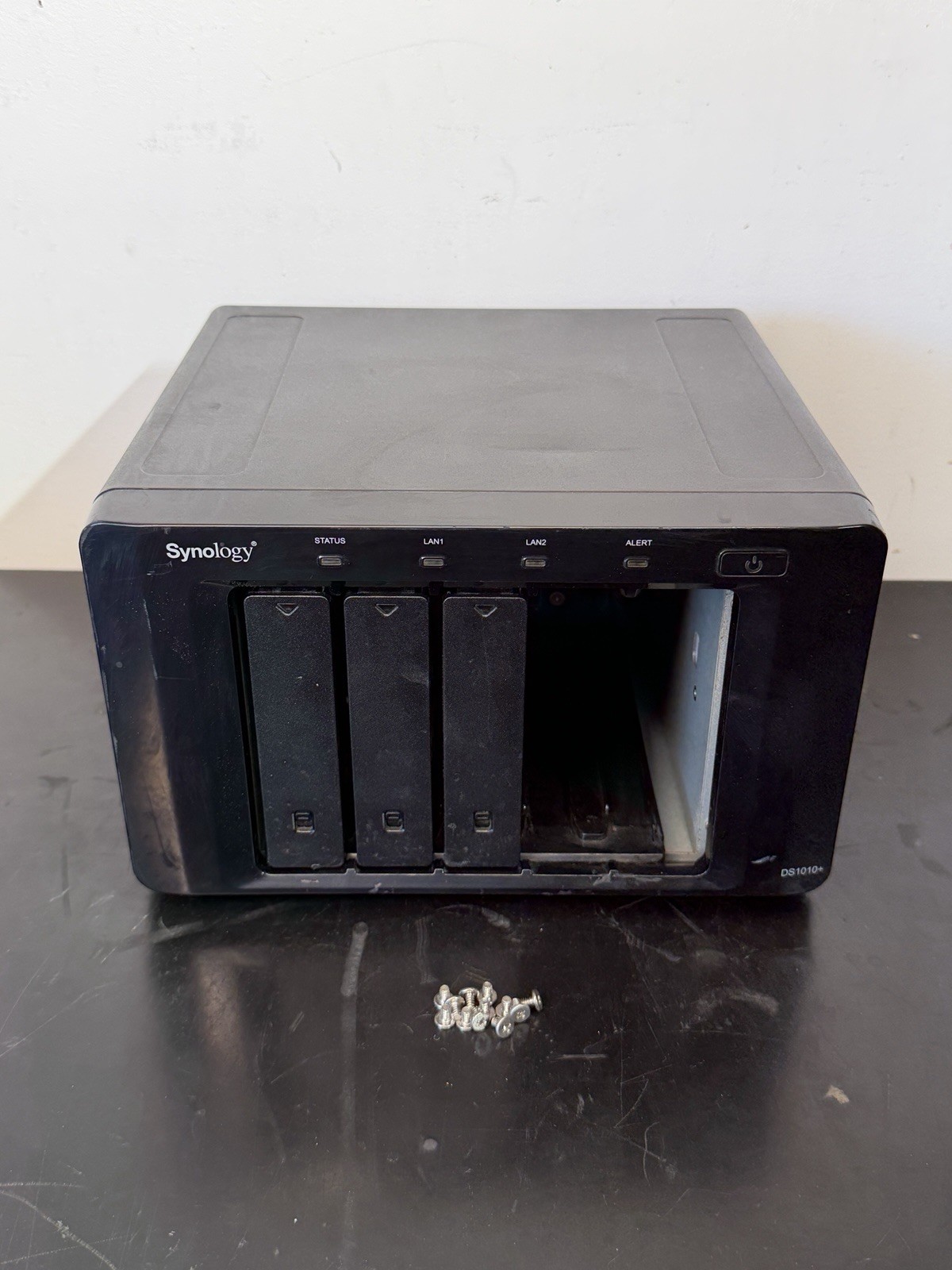 Synology DiskStation DS1010+ NAS Server 5-Bay HDD SATA Storage Unit