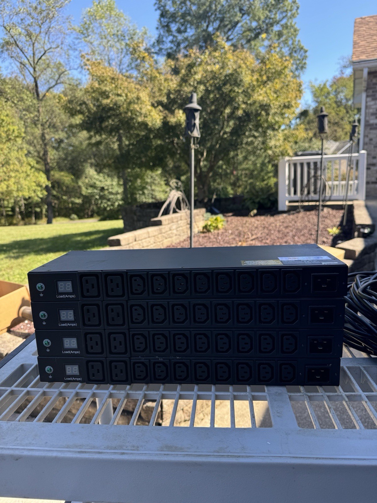 Tripp Lite By Eaton Master-Power Pdumnh20Hv Pdu Monitored 3.2-3.8Kw 16/20A