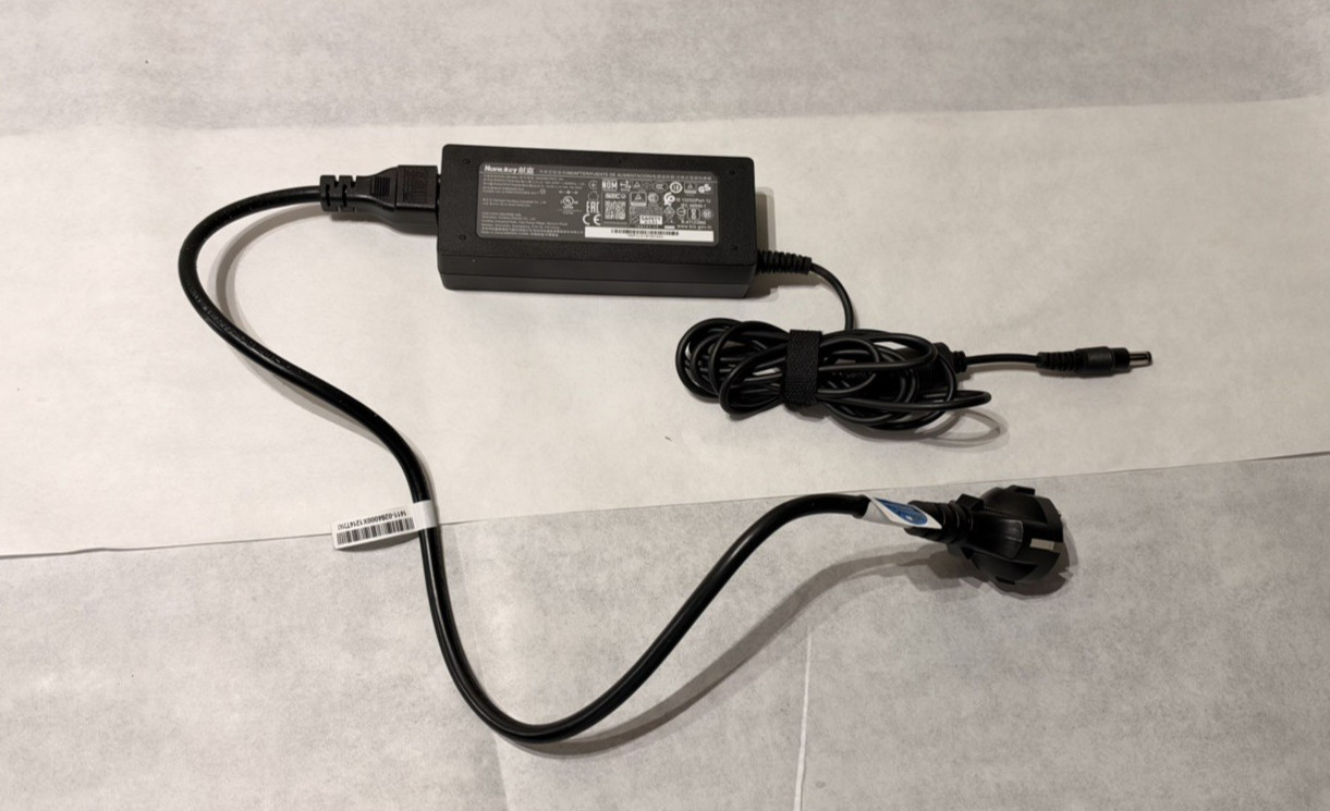 Huntkey 90W 19V 4.74A HKA09019047-Charger Adapter for Intel NUC10i3FNK 5.5*2.5mm