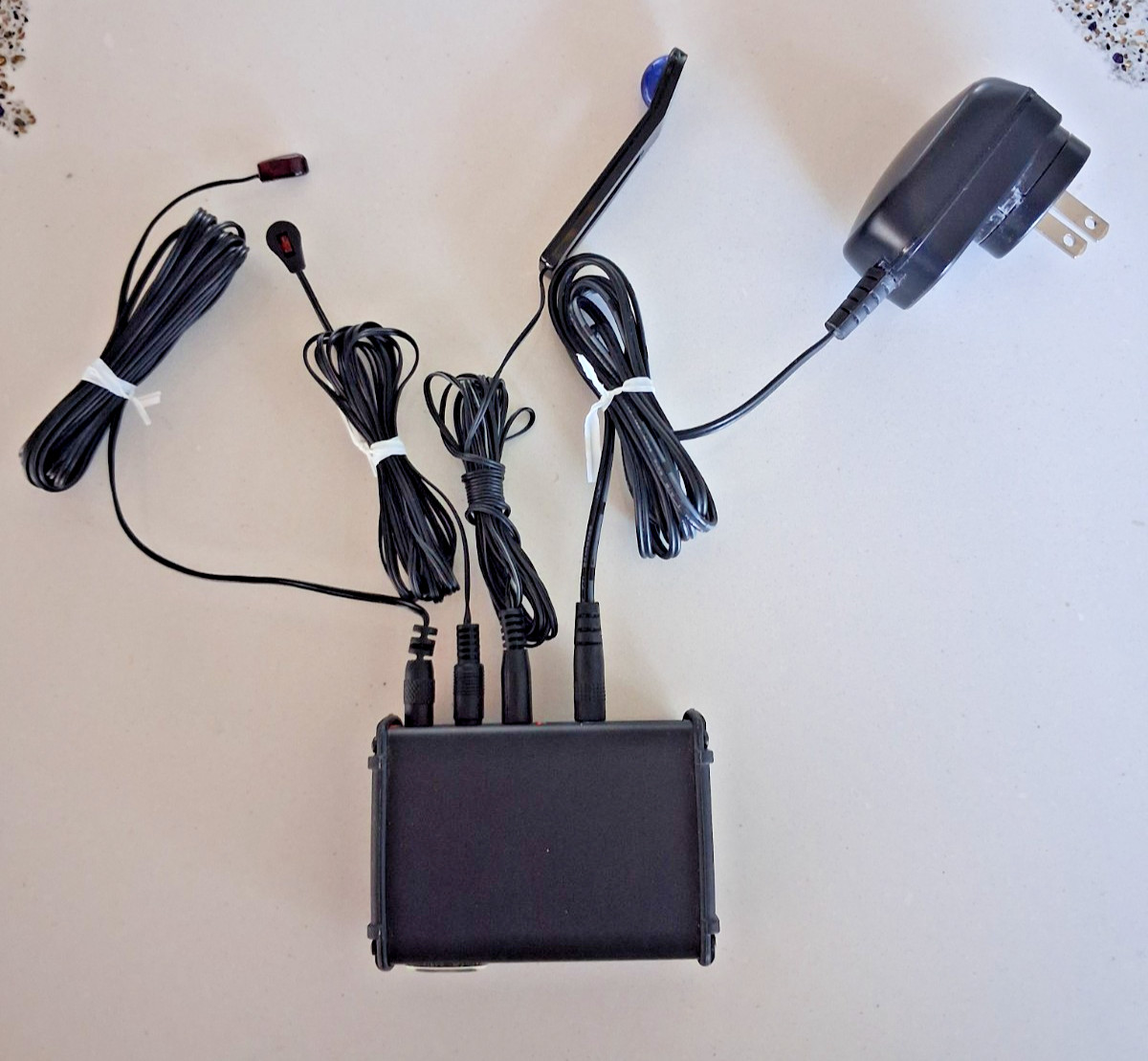Global Caché IP2IR-P iTach TCP/IP to IR Converter with Power Over Ethernet...