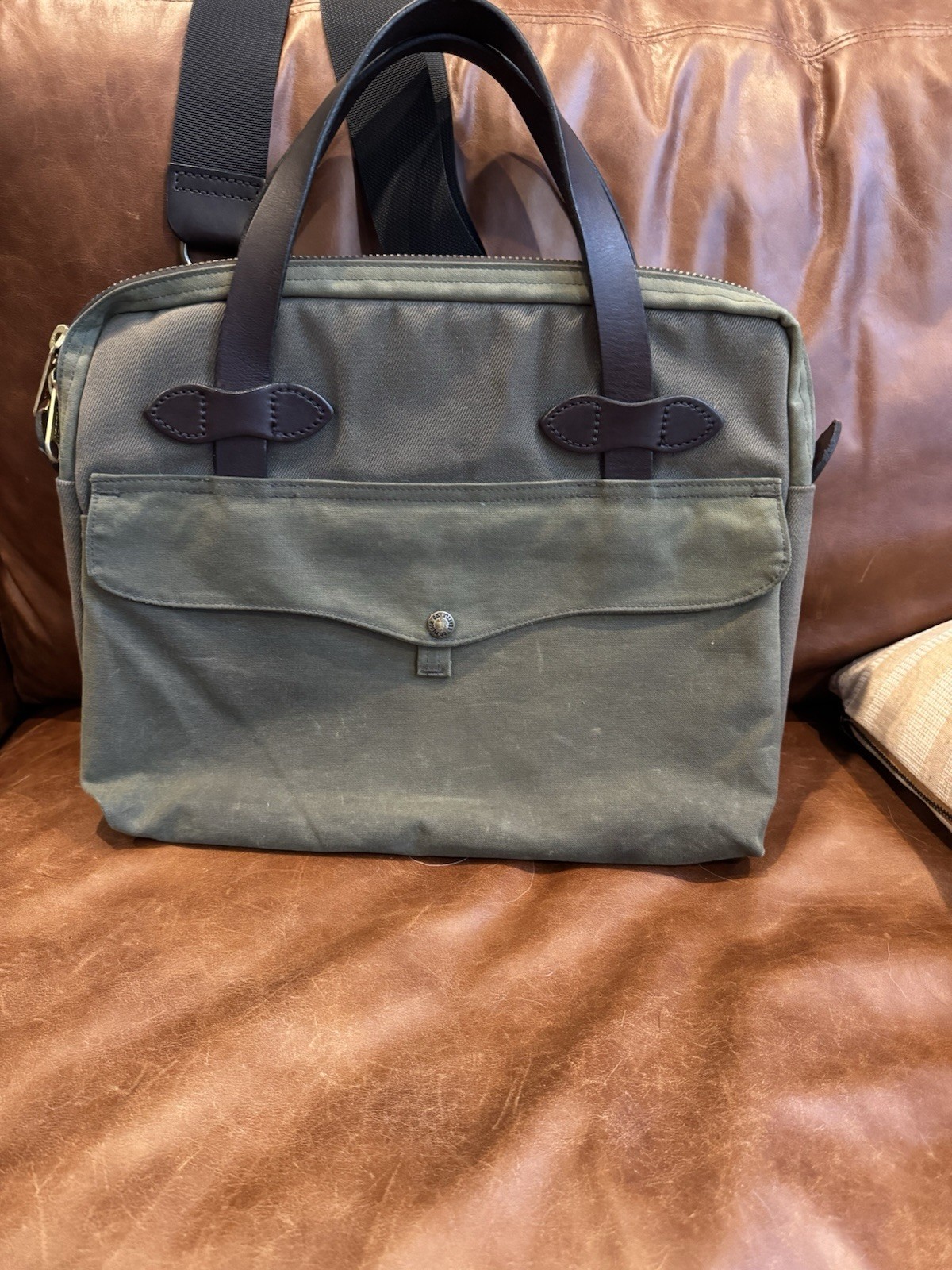 Filson Original Briefcase Green Canvas  (Tablet) - Rare
